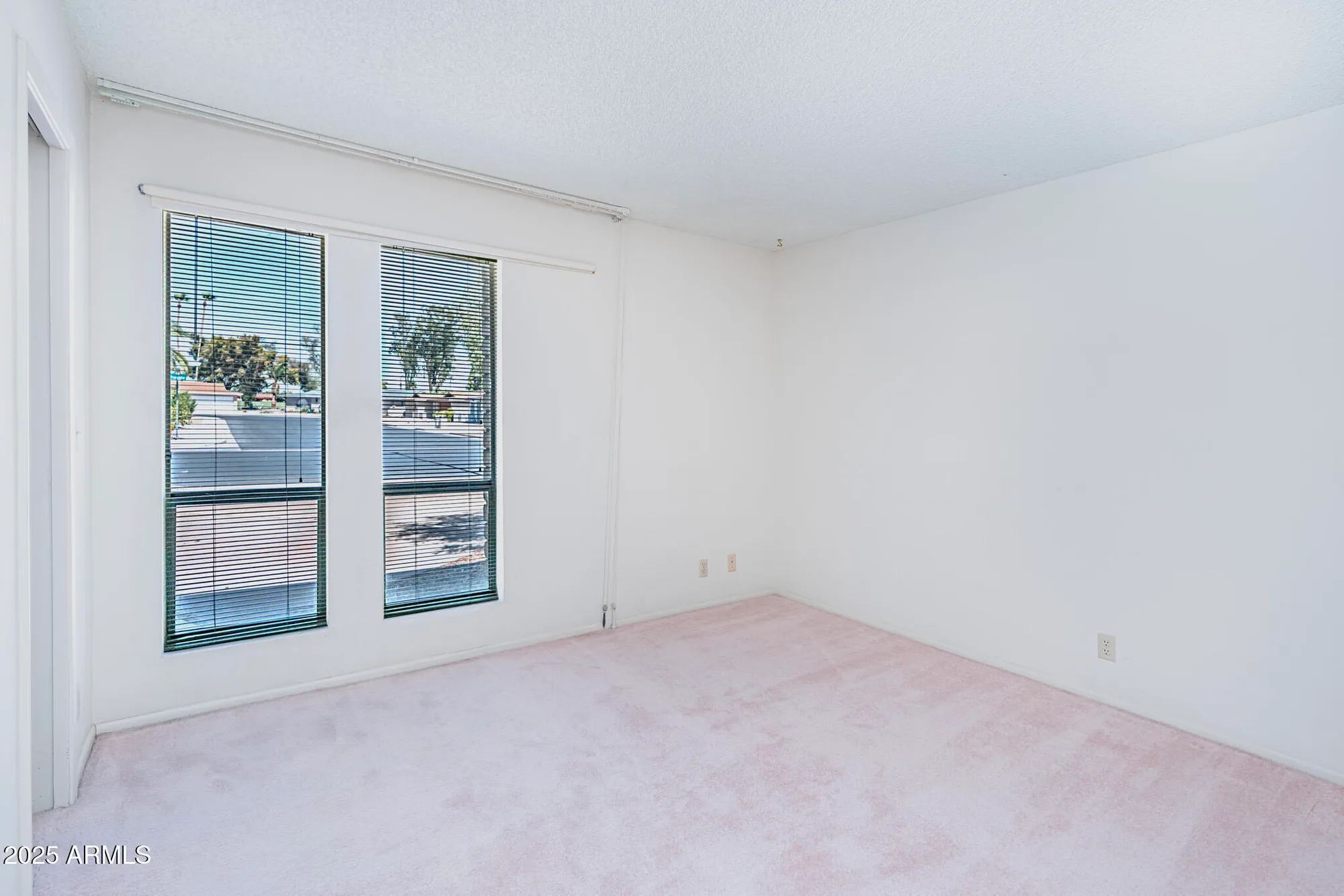 Property Slideshow image 23 of 40 | 1050 s roanoke, Mesa, AZ, 85206