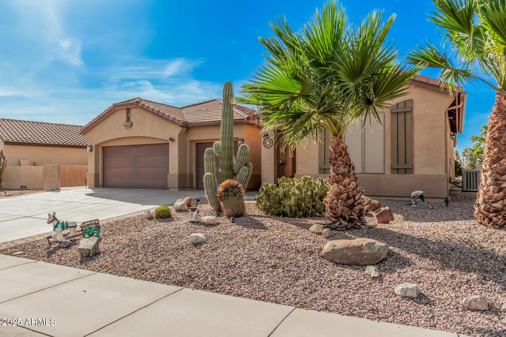 Property Slideshow image 3 of 36 | 4844 w comanche dr, Eloy, AZ, 85131