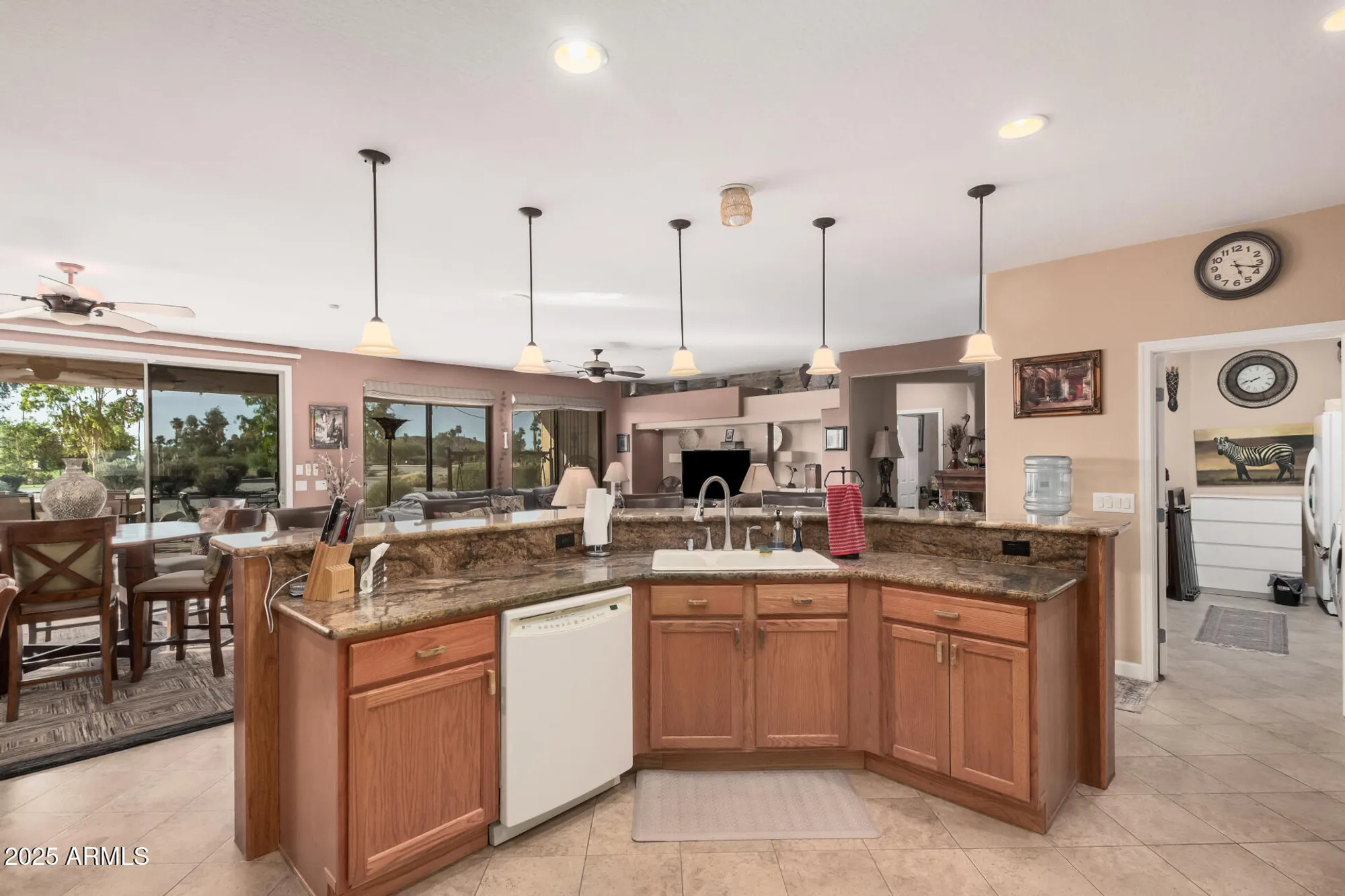 Property Slideshow image 16 of 36 | 4844 w comanche dr, Eloy, AZ, 85131