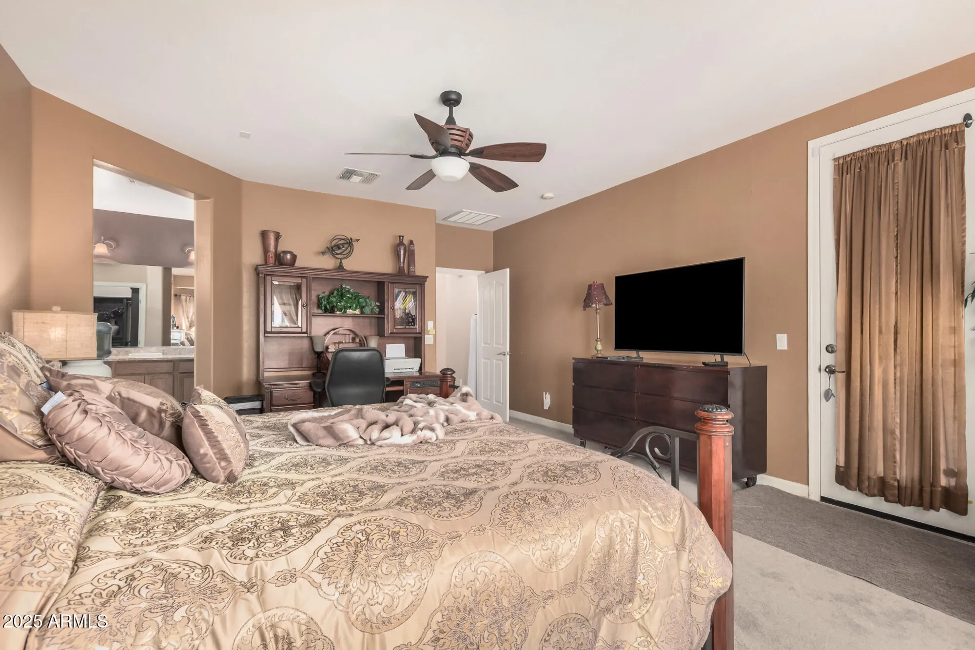 Property Slideshow image 19 of 36 | 4844 w comanche dr, Eloy, AZ, 85131