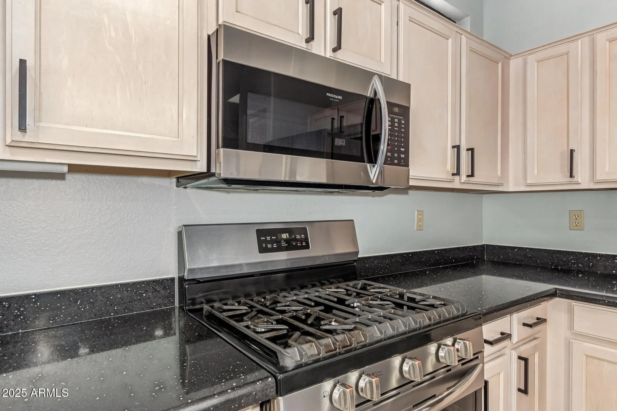 Property Slideshow image 32 of 62 | 22610 n cabana ln, Sun City West, AZ, 85375