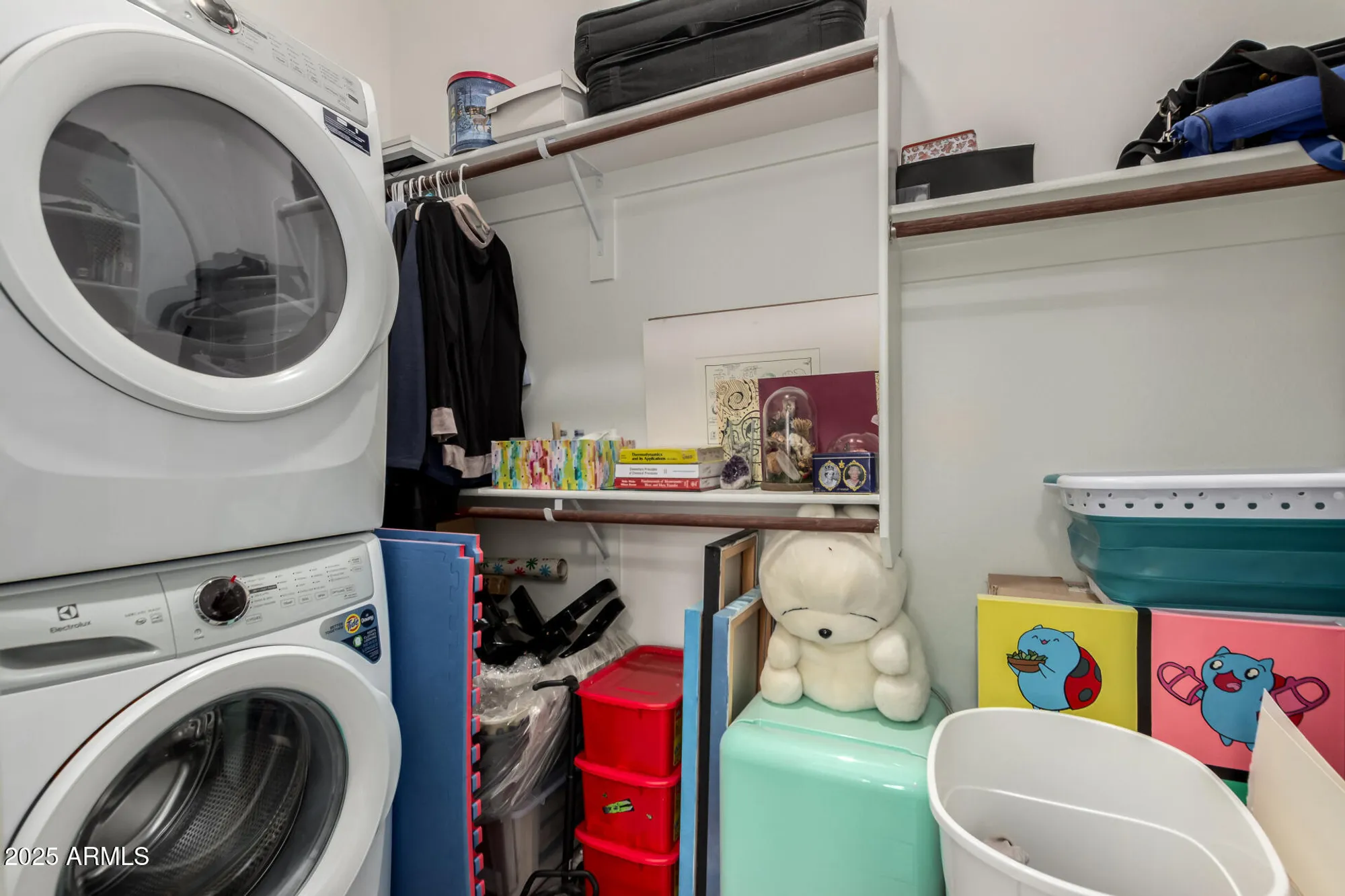 Property Slideshow image 34 of 41 | 24393 n 169th dr, Surprise, AZ, 85387