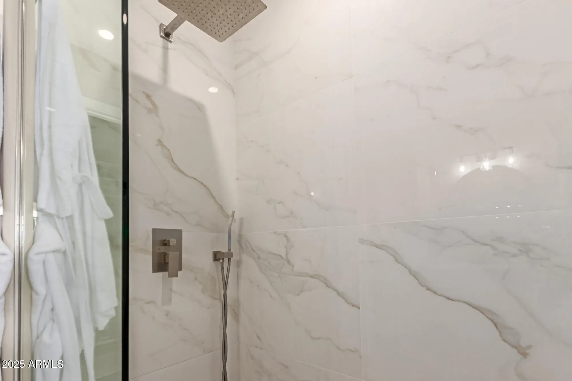 Property Slideshow image 9 of 19 | 10672 w ross ave, Peoria, AZ, 85382