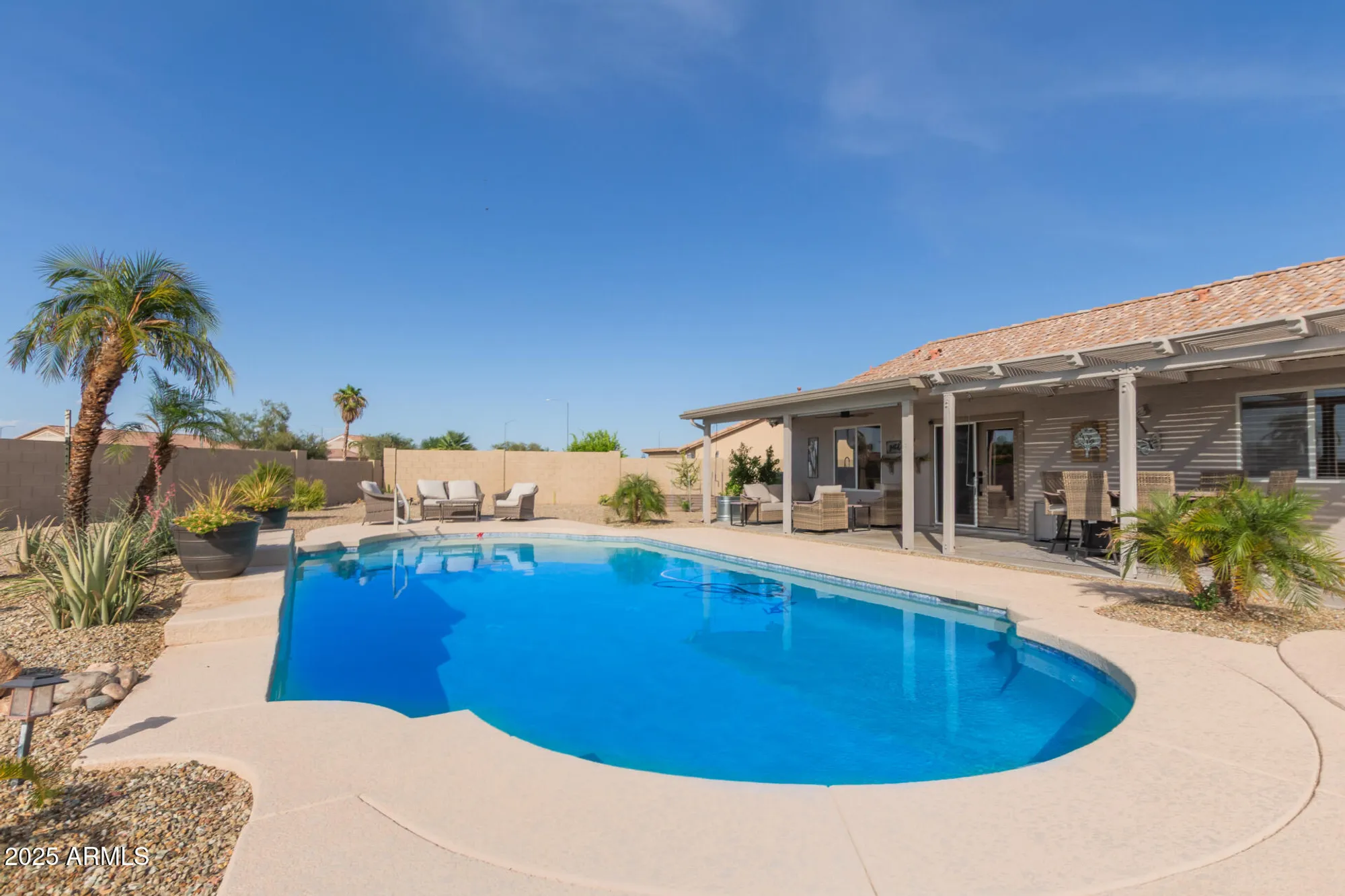 Property Slideshow image 16 of 19 | 10672 w ross ave, Peoria, AZ, 85382