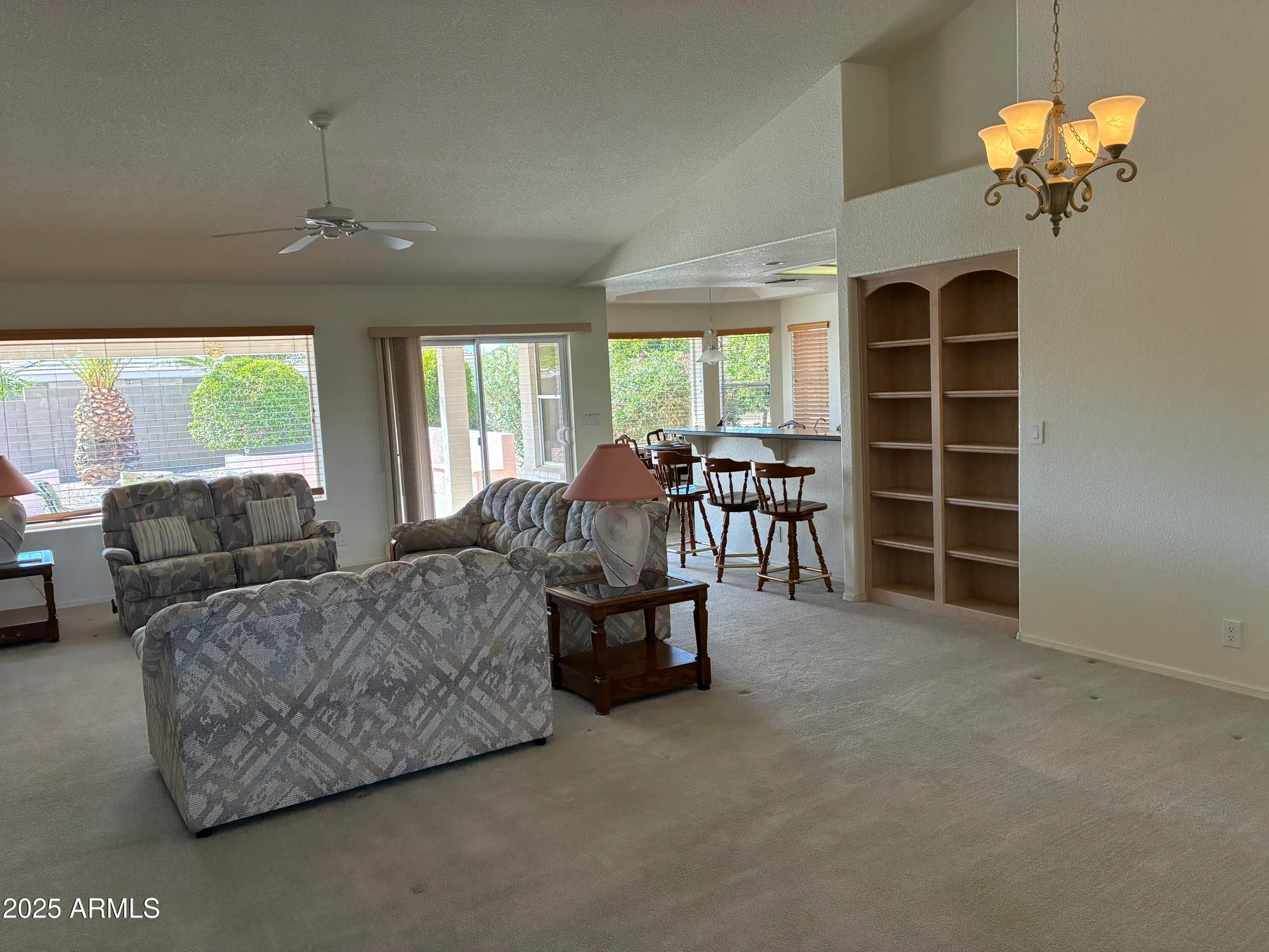 Property Slideshow image 9 of 36 | 11360 e monte cir, Mesa, AZ, 85209