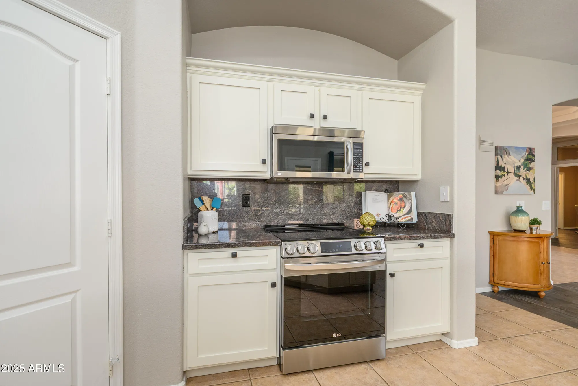 Property Slideshow image 16 of 43 | 17832 w addie ln, Surprise, AZ, 85374