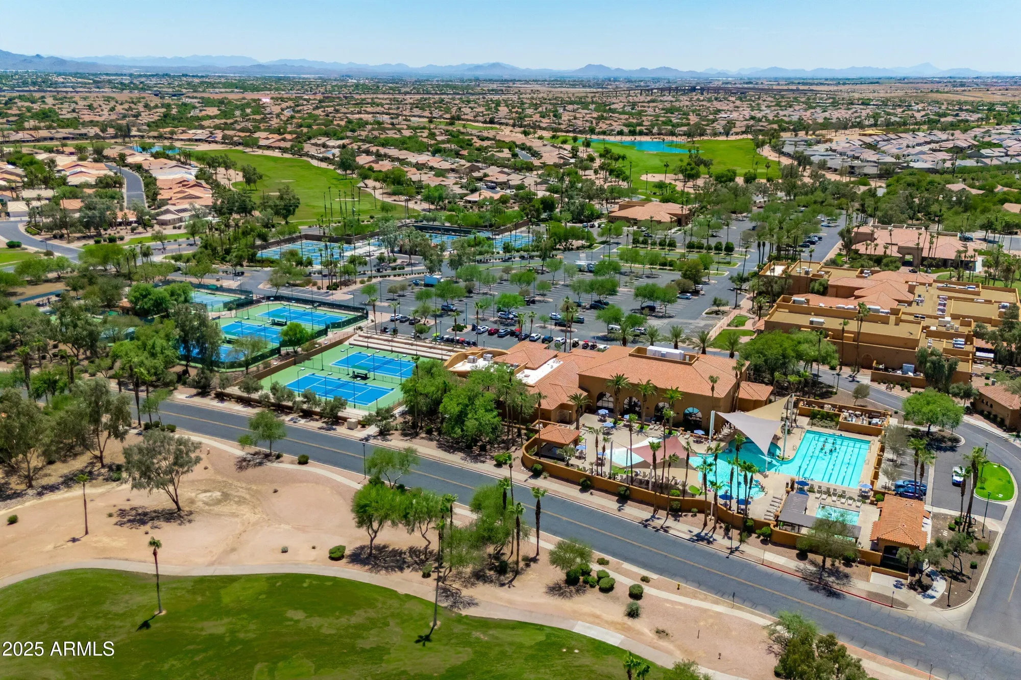 Property Slideshow image 2 of 35 | 15690 w earll dr, Goodyear, AZ, 85395