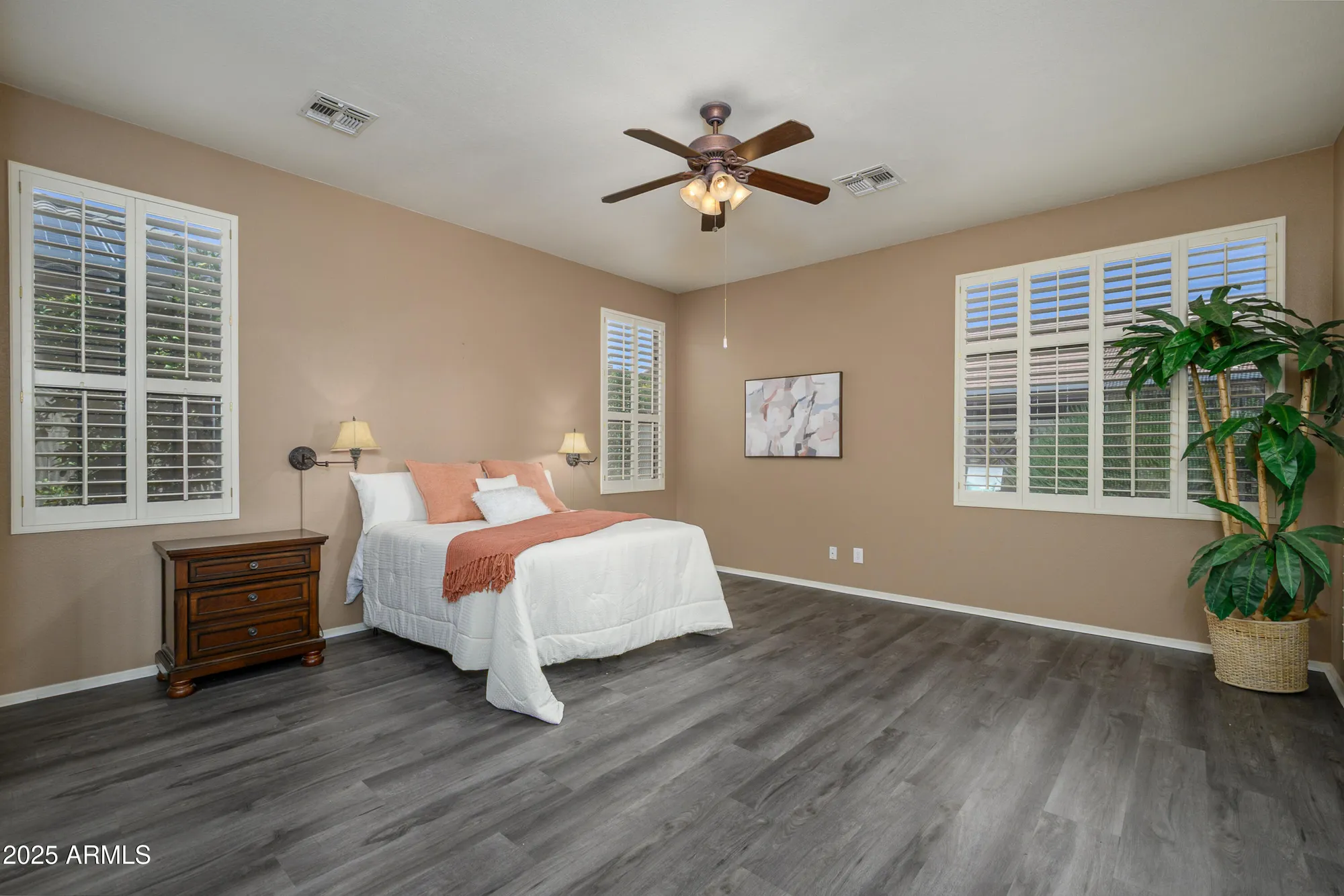 Property Slideshow image 18 of 43 | 17832 w addie ln, Surprise, AZ, 85374