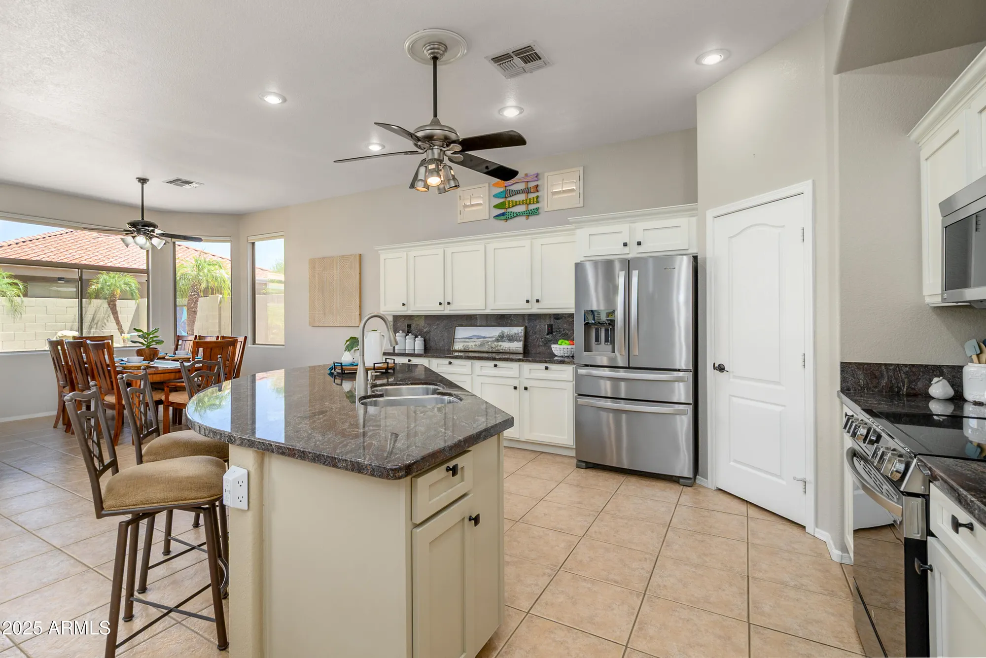 Property Slideshow image 14 of 43 | 17832 w addie ln, Surprise, AZ, 85374