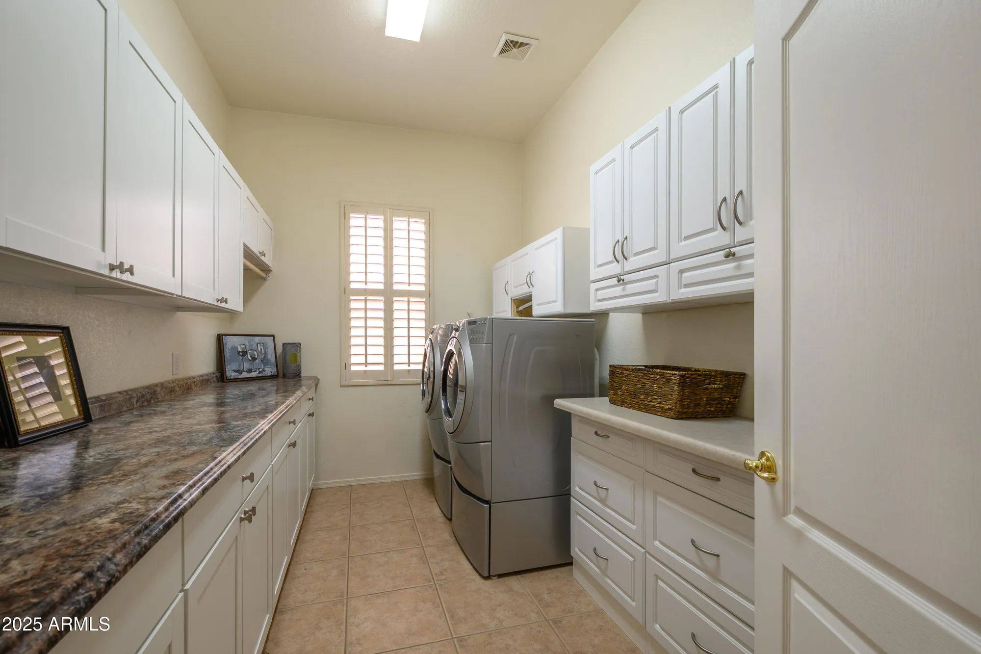 Property Slideshow image 29 of 43 | 17832 w addie ln, Surprise, AZ, 85374