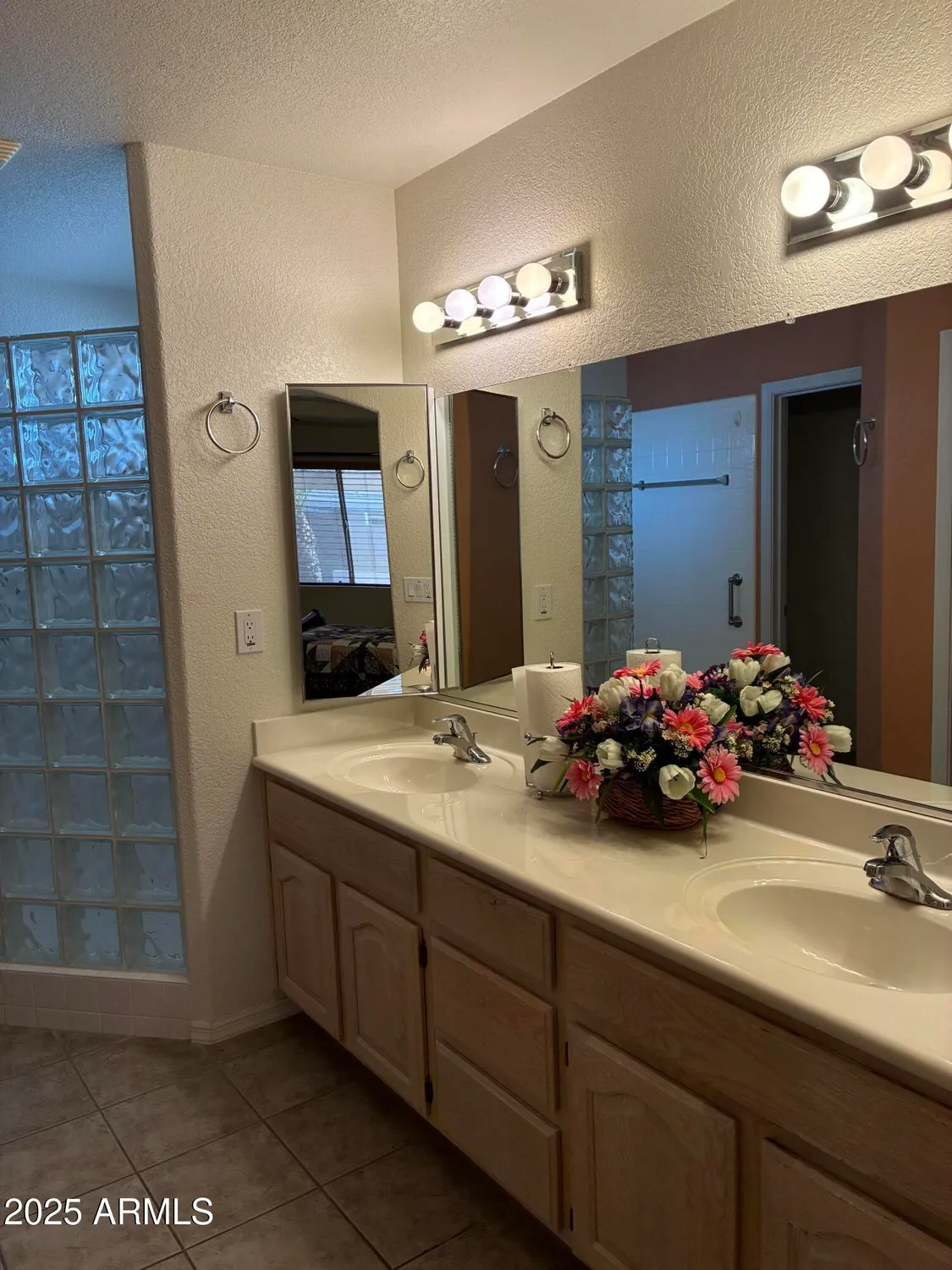 Property Slideshow image 25 of 36 | 11360 e monte cir, Mesa, AZ, 85209