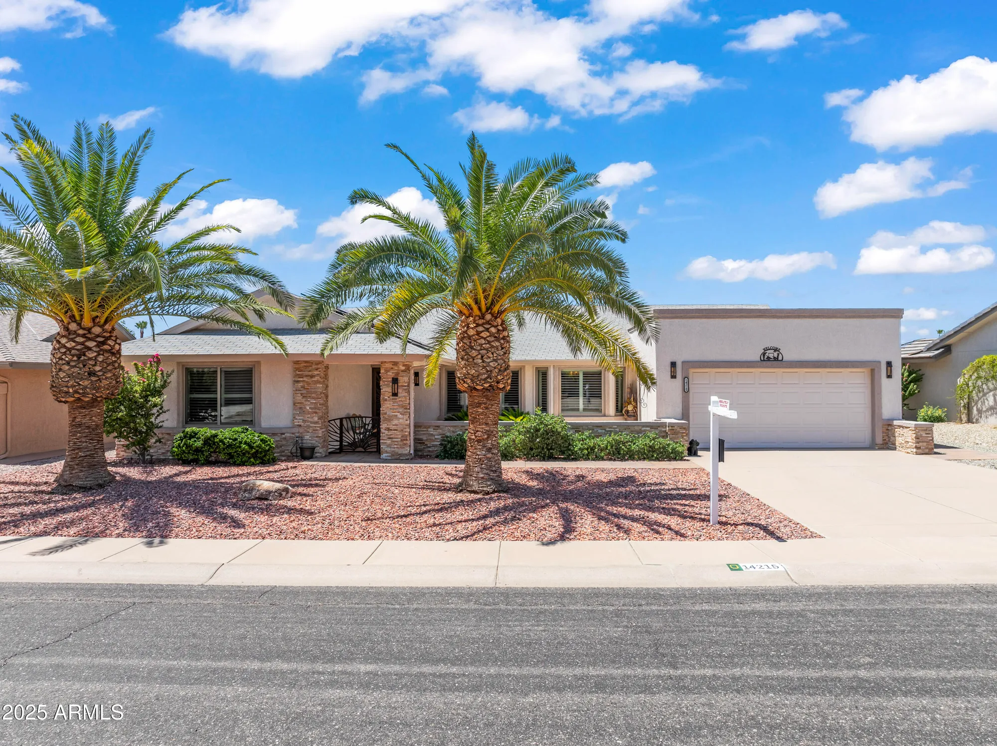 Property Slideshow image 1 of 45 | 14215 w parkland dr, Sun City West, AZ, 85375