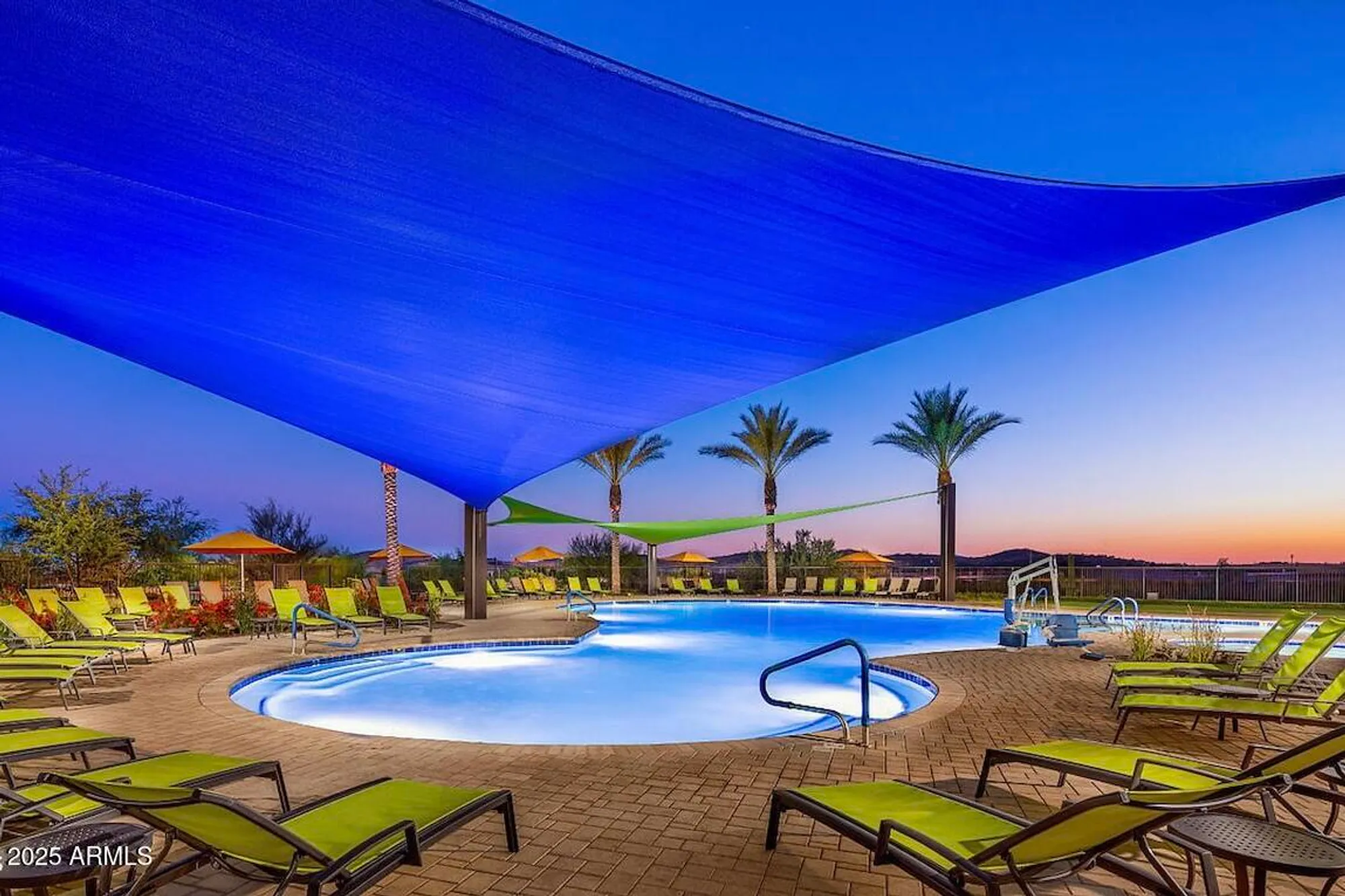 Property Slideshow image 25 of 28 | 29989 n whipsaw rd, Peoria, AZ, 85383