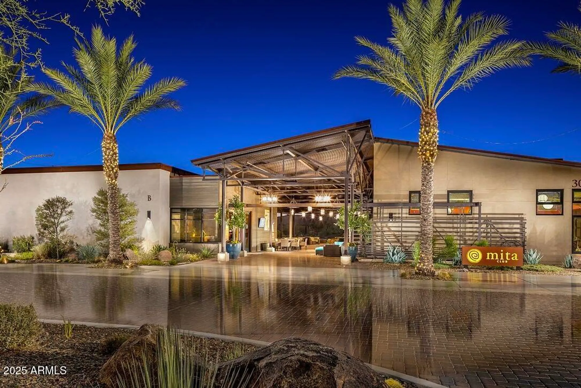 Property Slideshow image 20 of 28 | 29989 n whipsaw rd, Peoria, AZ, 85383