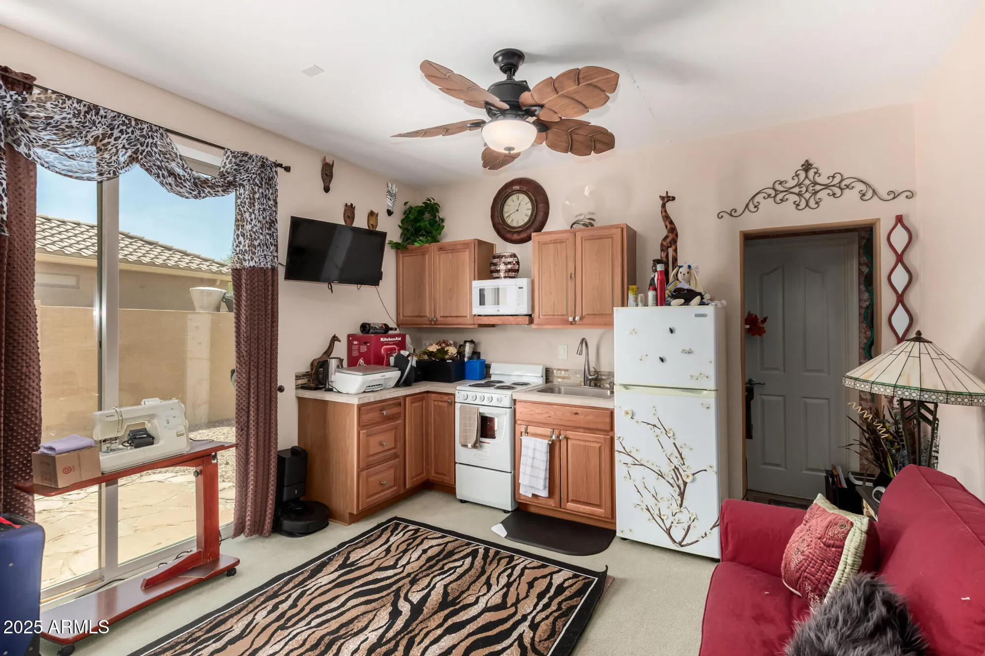 Property Slideshow image 27 of 36 | 4844 w comanche dr, Eloy, AZ, 85131