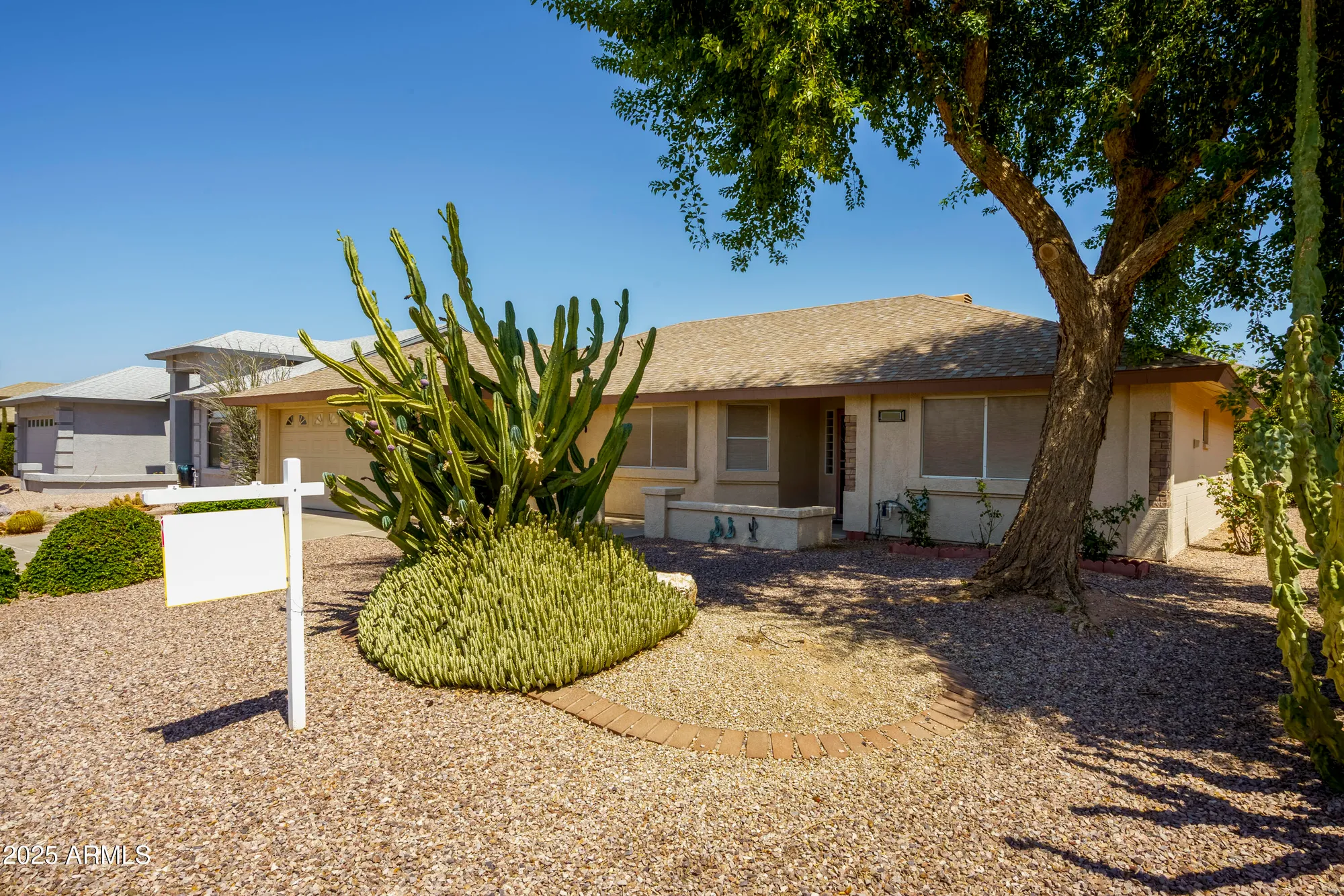 Property Slideshow image 3 of 20 | 11056 e neville ave, Mesa, AZ, 85209