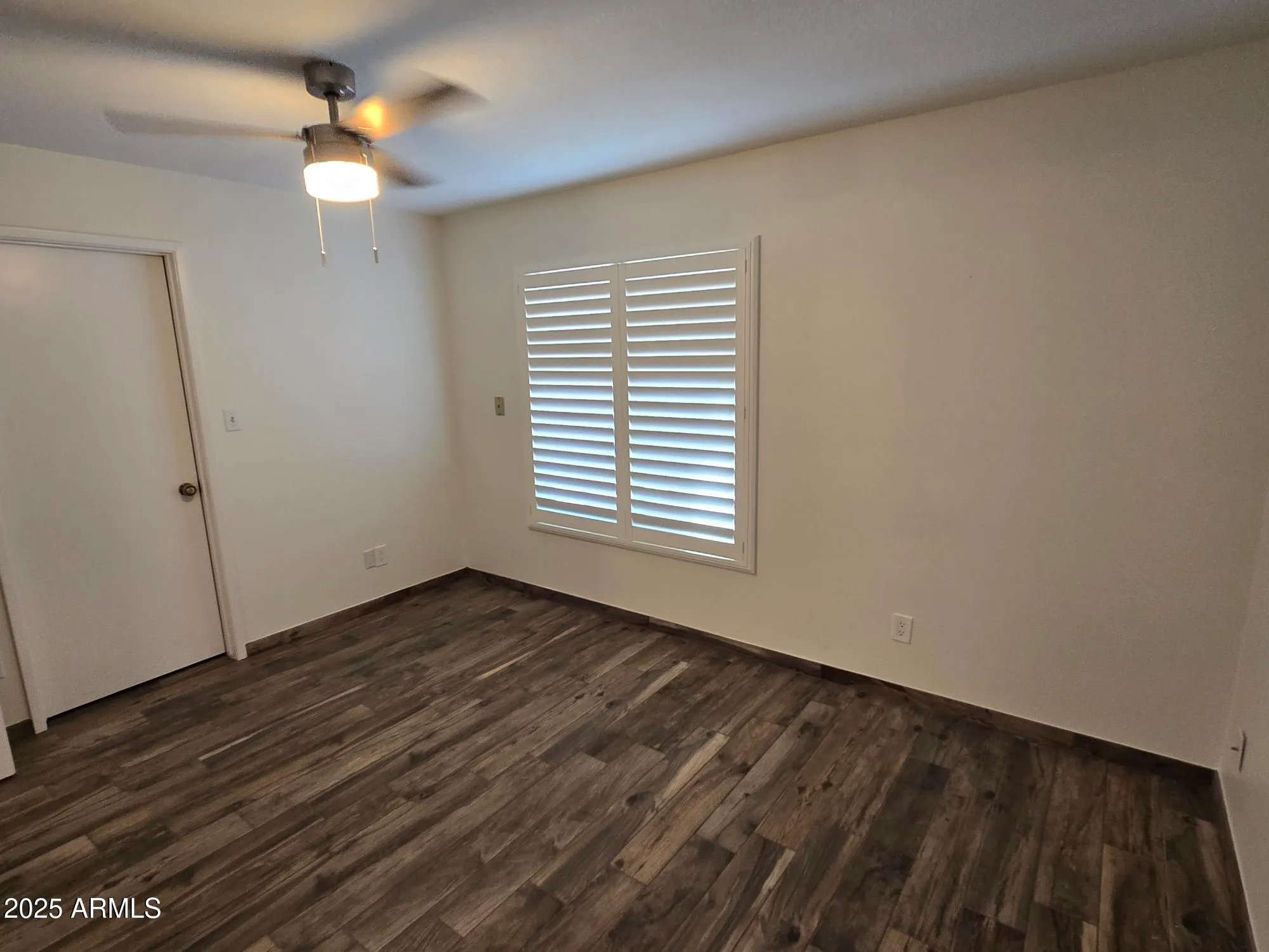 Property Slideshow image 30 of 37 | 11401 s shoshoni dr, Phoenix, AZ, 85044