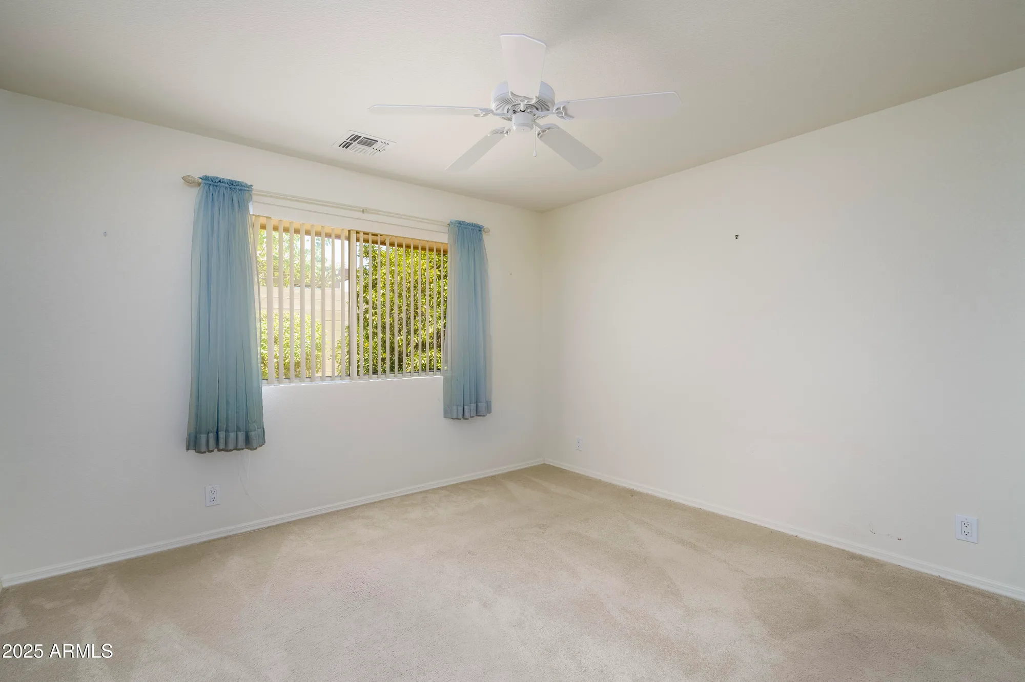 Property Slideshow image 15 of 20 | 11056 e neville ave, Mesa, AZ, 85209