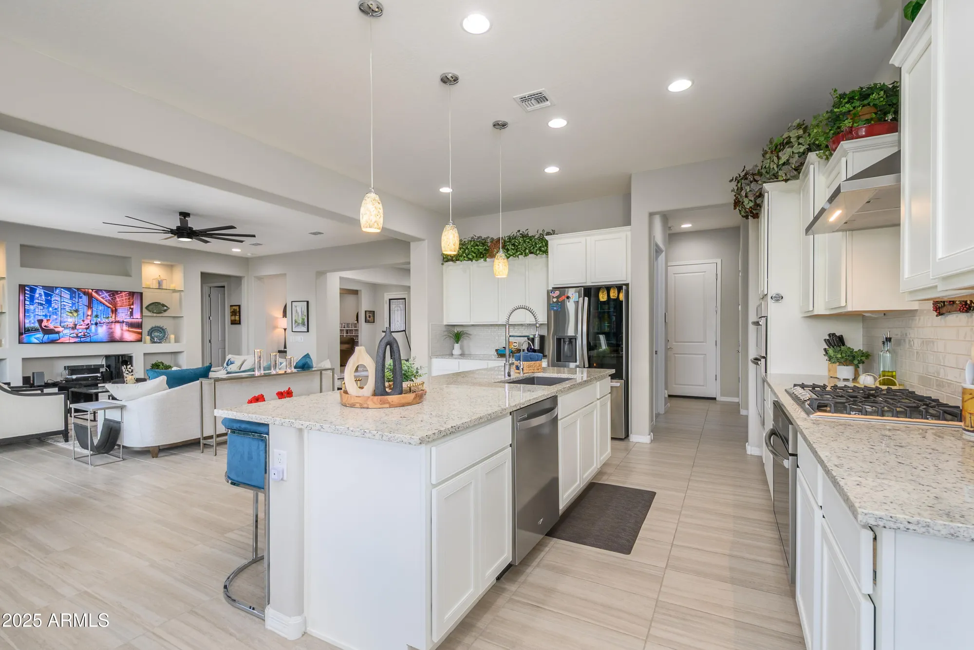 Property Slideshow image 10 of 63 | 27664 w pontiac dr, Buckeye, AZ, 85396