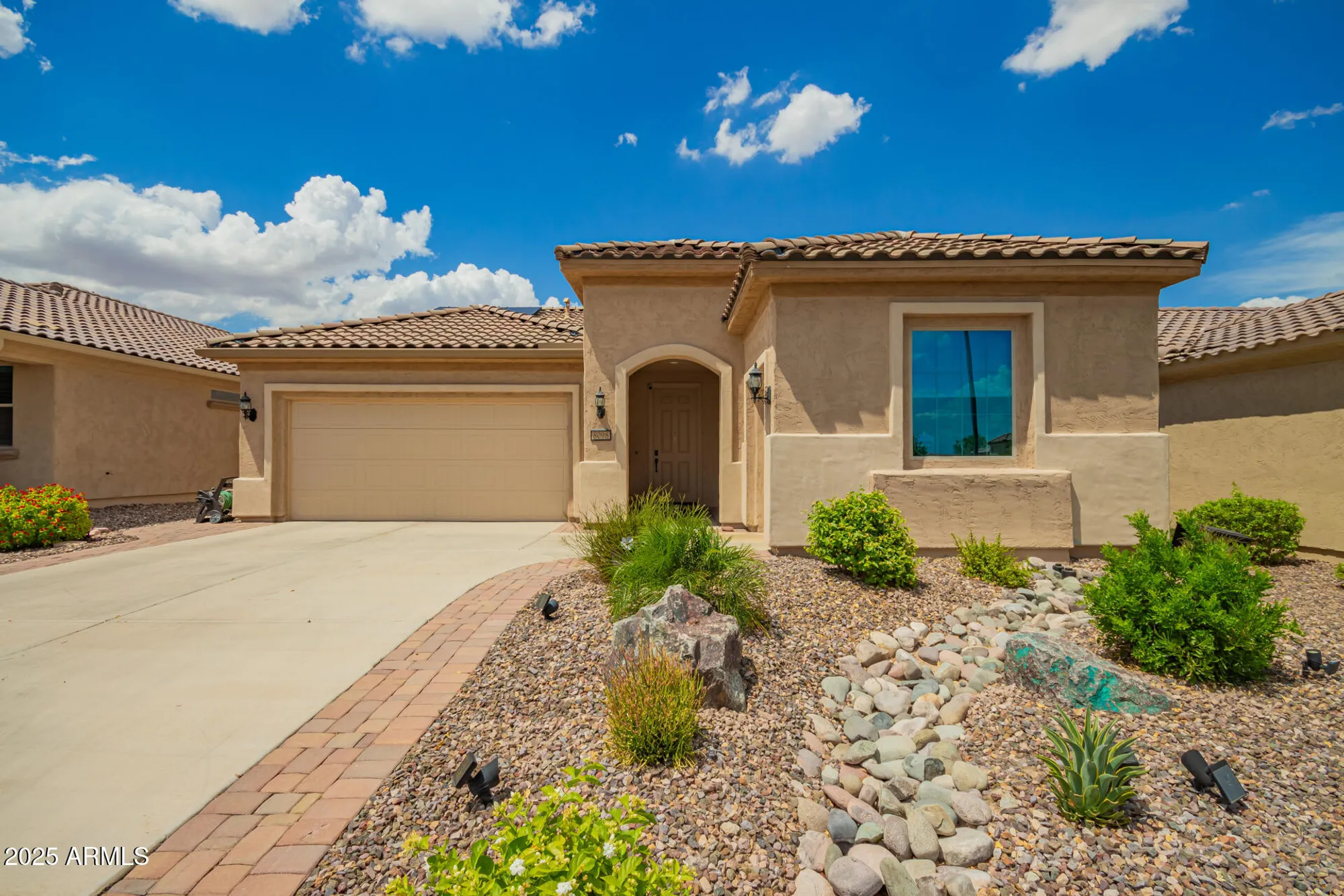 Property Slideshow image 2 of 72 | 8098 w noble prairie way, Florence, AZ, 85132