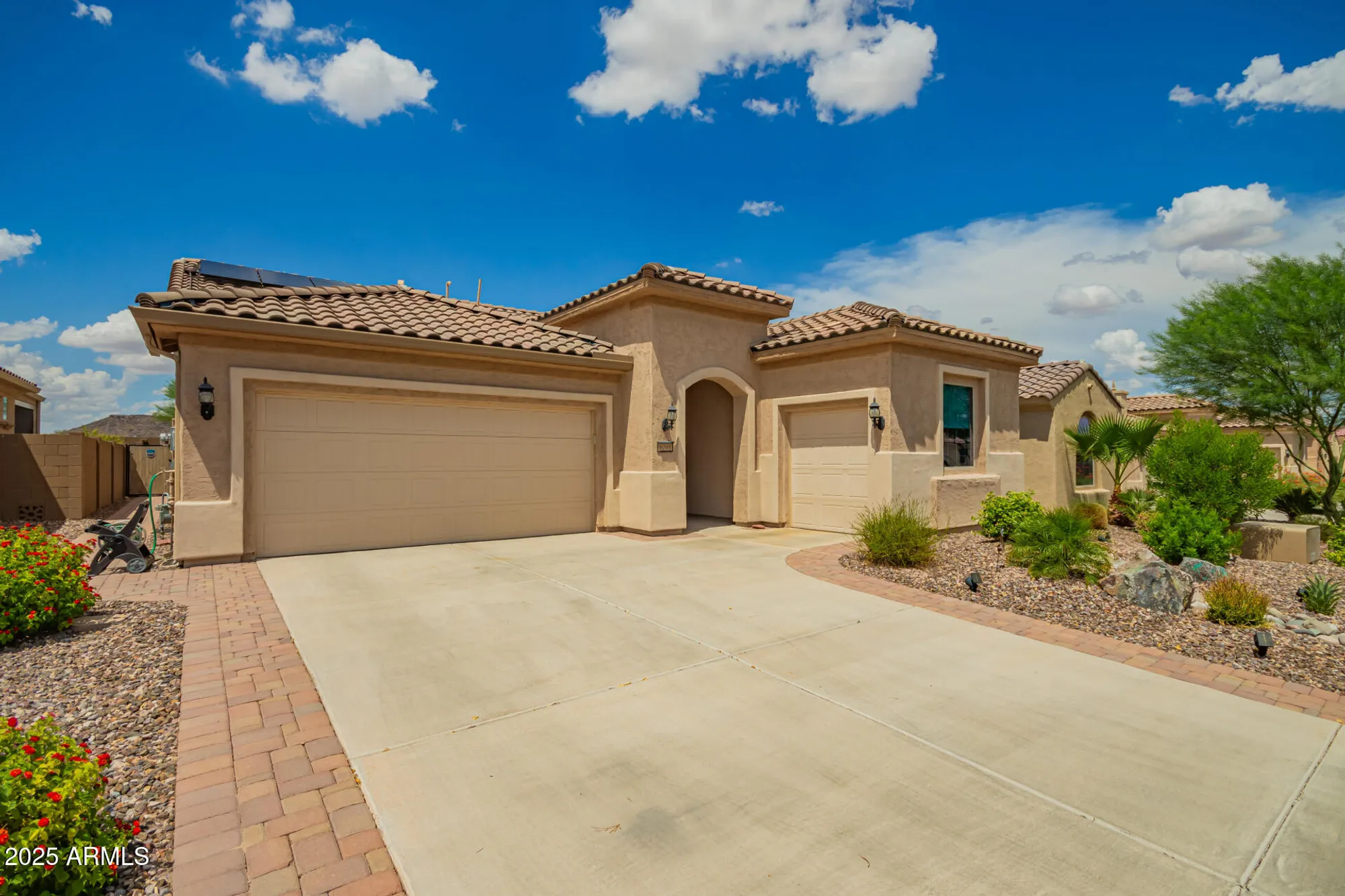 Property Slideshow image 1 of 72 | 8098 w noble prairie way, Florence, AZ, 85132