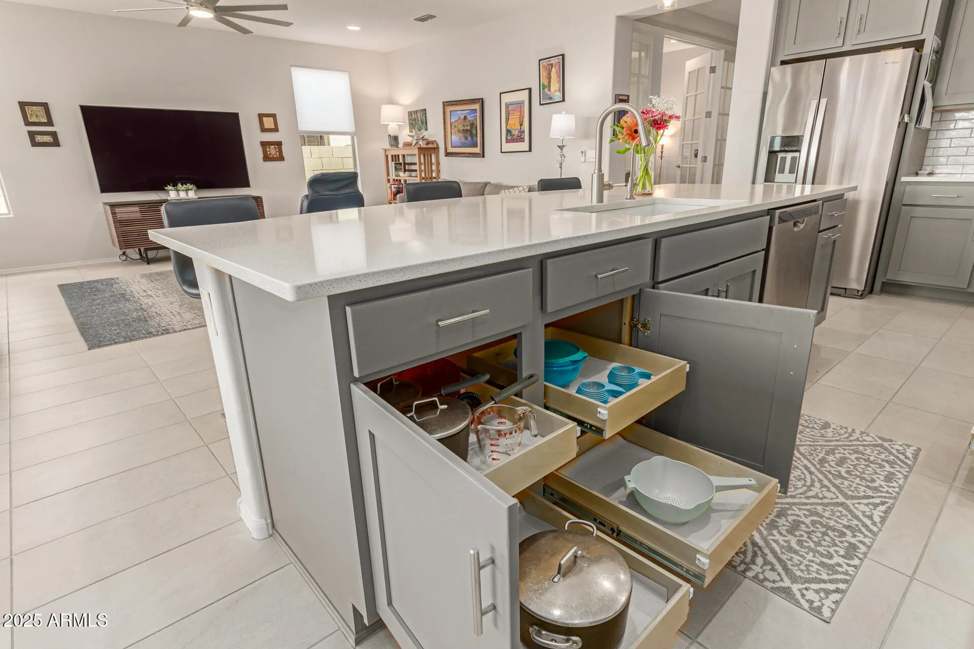 Property Slideshow image 17 of 72 | 8098 w noble prairie way, Florence, AZ, 85132