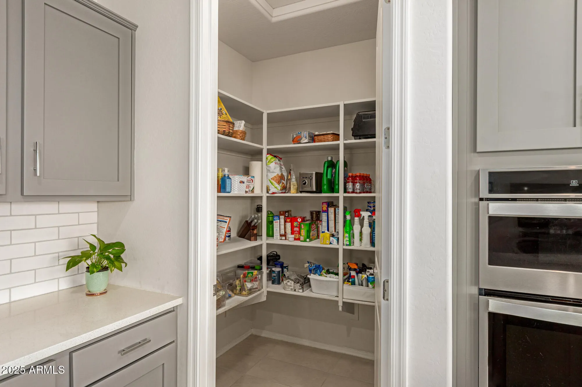 Property Slideshow image 19 of 72 | 8098 w noble prairie way, Florence, AZ, 85132