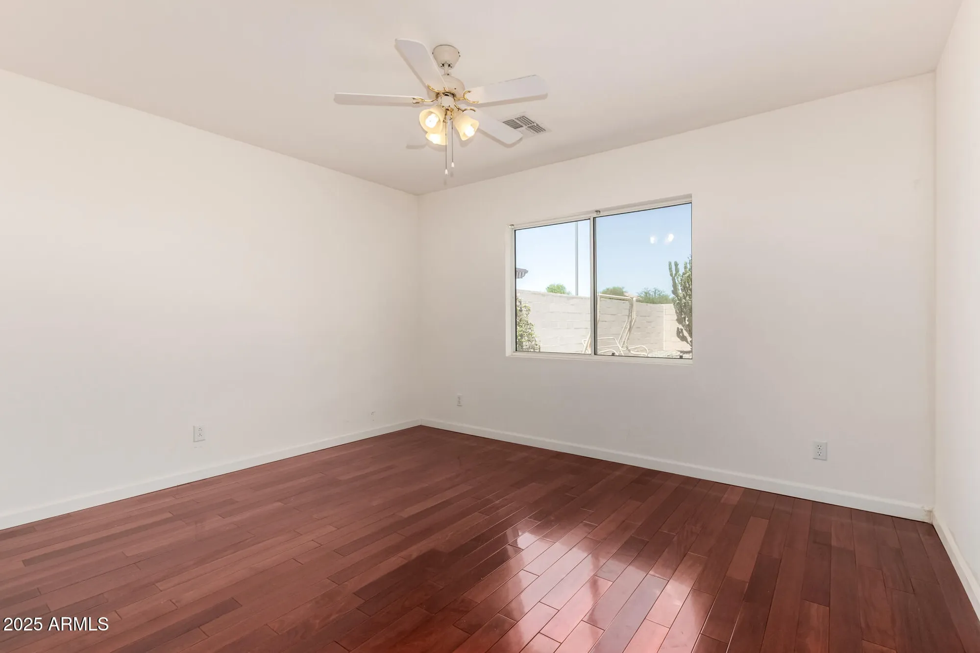 Property Slideshow image 24 of 37 | 15390 w amelia dr, Goodyear, AZ, 85395