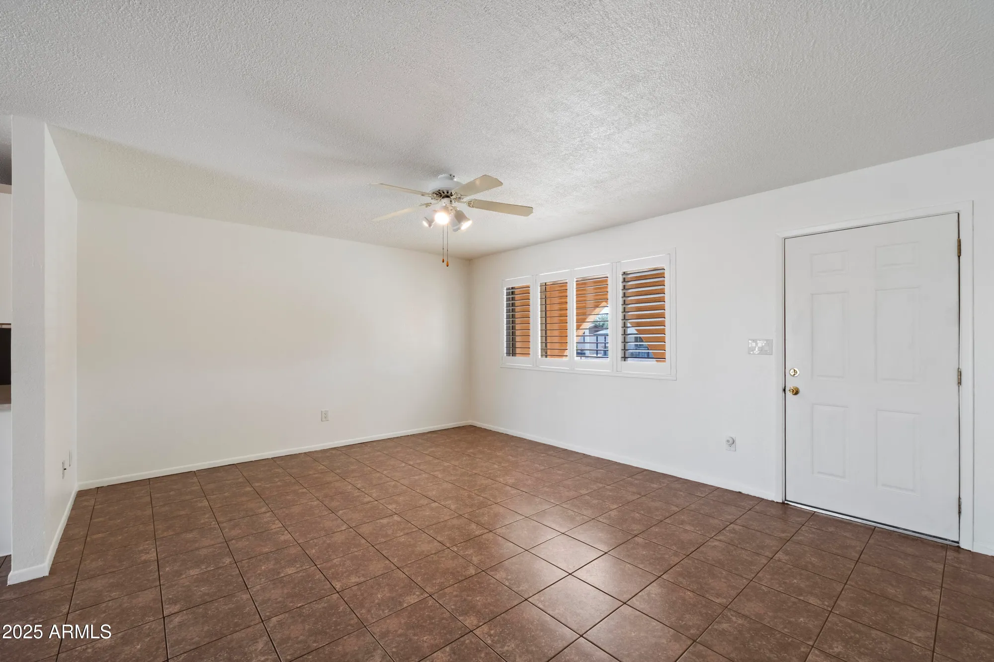 Property Slideshow image 6 of 30 | 1511 s grand dr, Apache Junction, AZ, 85120