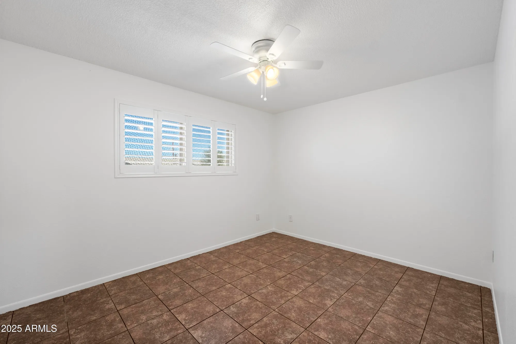 Property Slideshow image 16 of 30 | 1511 s grand dr, Apache Junction, AZ, 85120