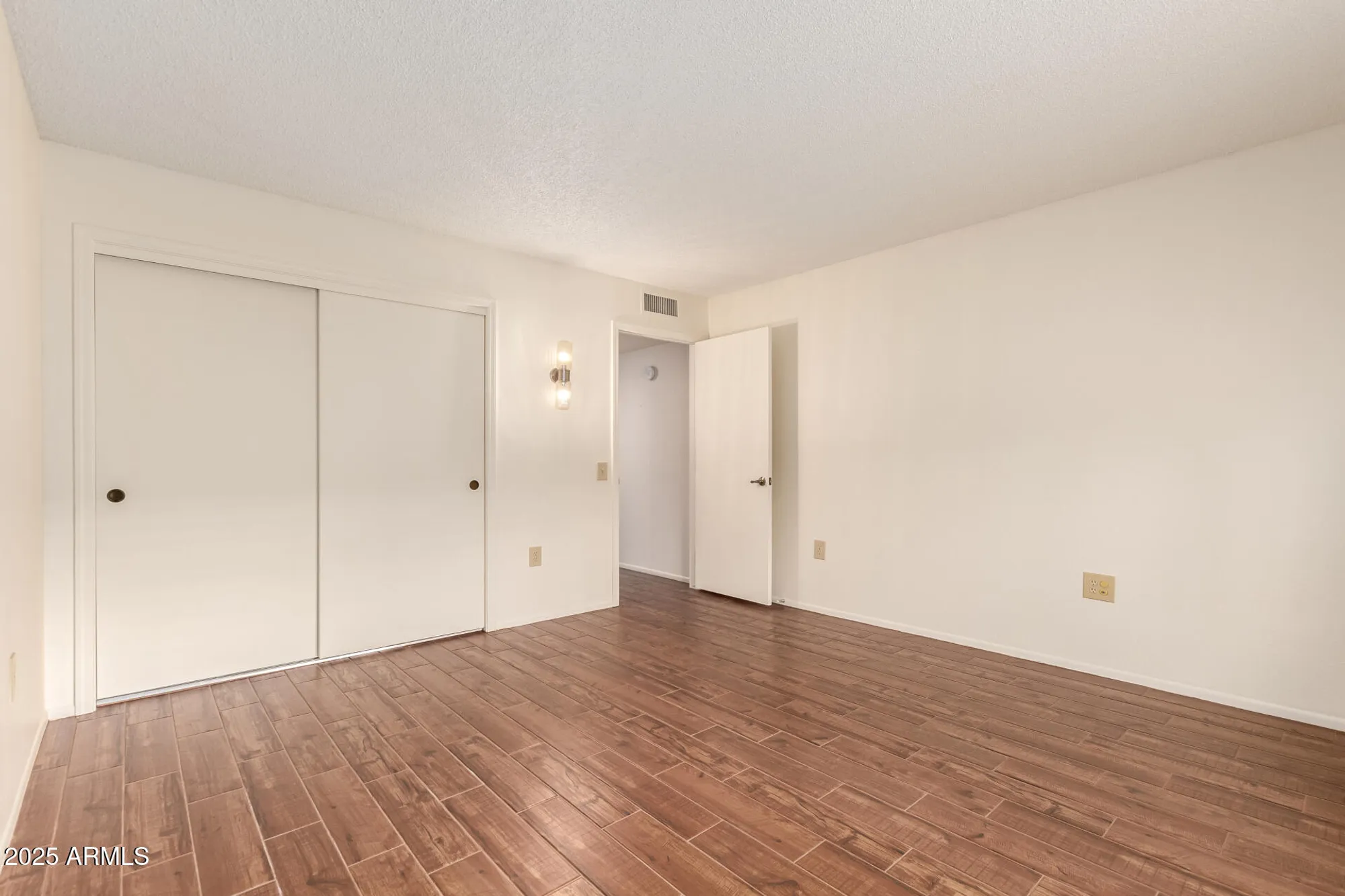 Property Slideshow image 17 of 28 | 14121 w casa linda dr, Sun City West, AZ, 85375