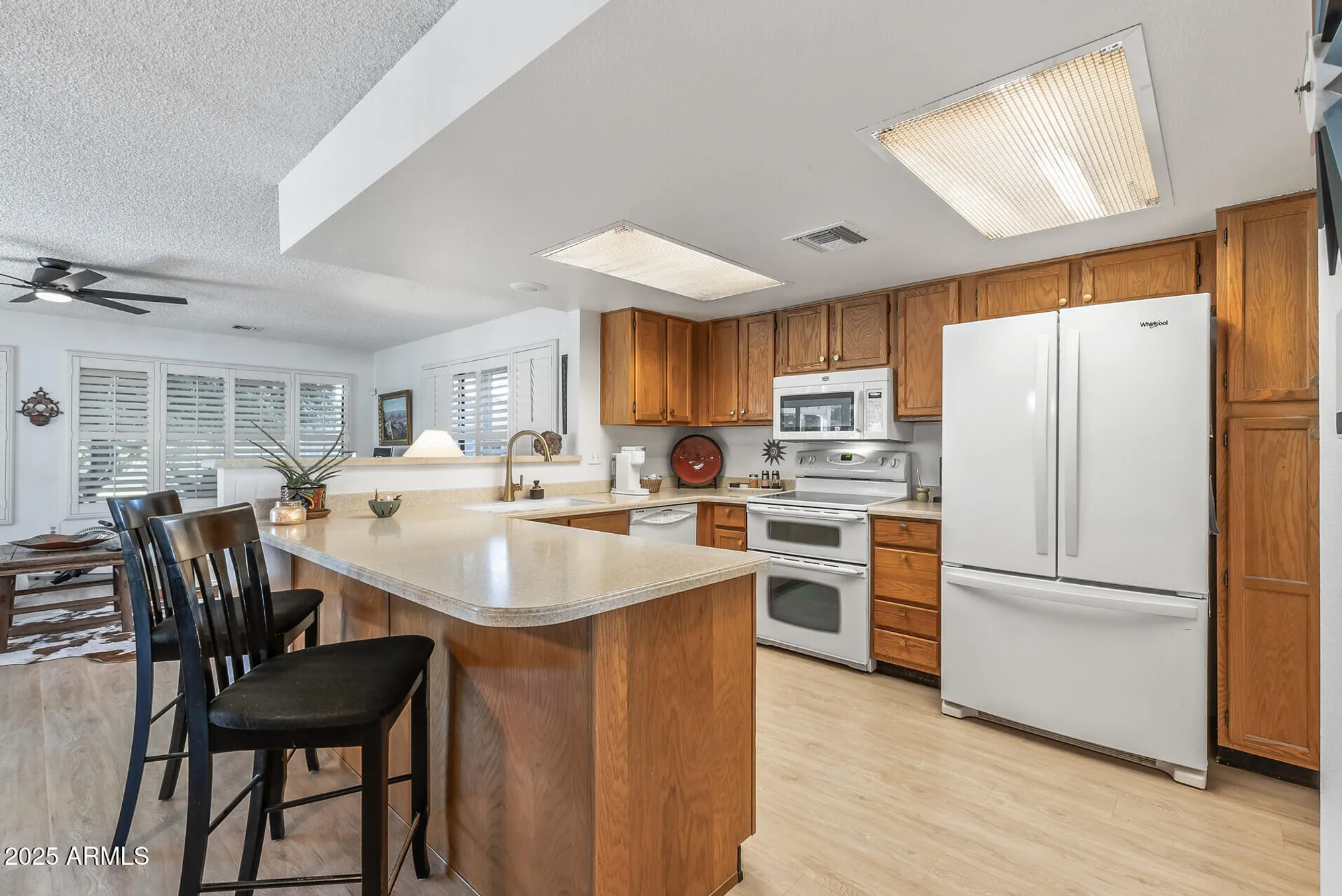 Property Slideshow image 18 of 56 | 12719 w shadow hills dr, Sun City West, AZ, 85375