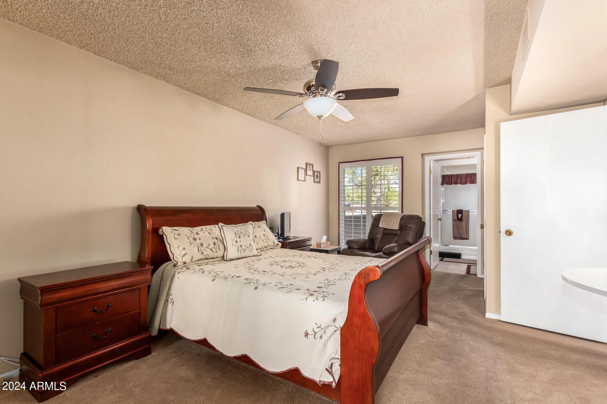 Property Slideshow image 15 of 23 | 10477 w highwood ln, Sun City, AZ, 85373