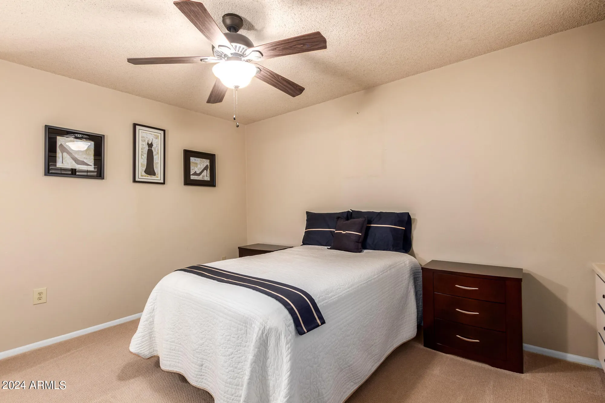 Property Slideshow image 21 of 23 | 10477 w highwood ln, Sun City, AZ, 85373