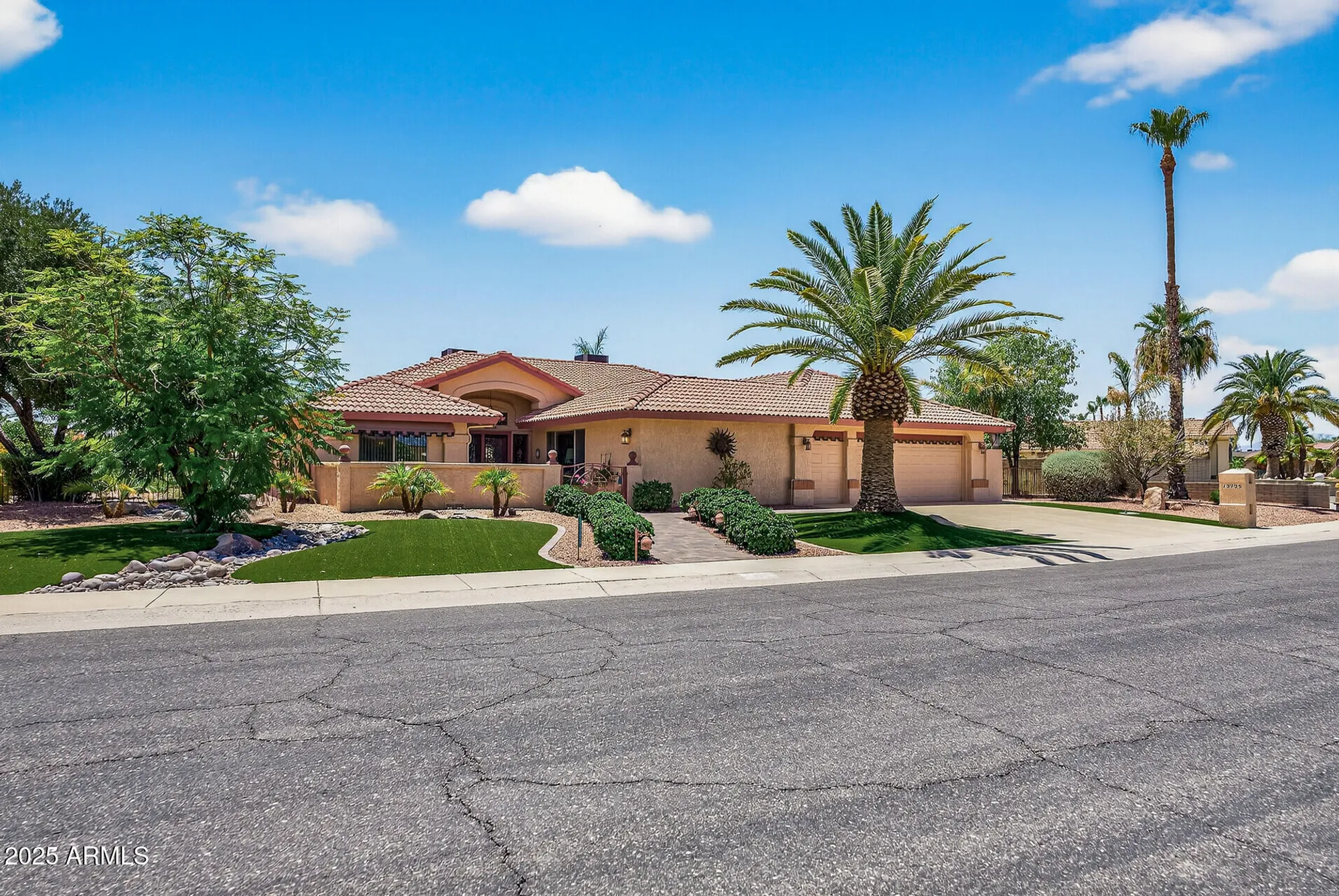 Property Slideshow image 3 of 68 | 13725 w springdale dr, Sun City West, AZ, 85375