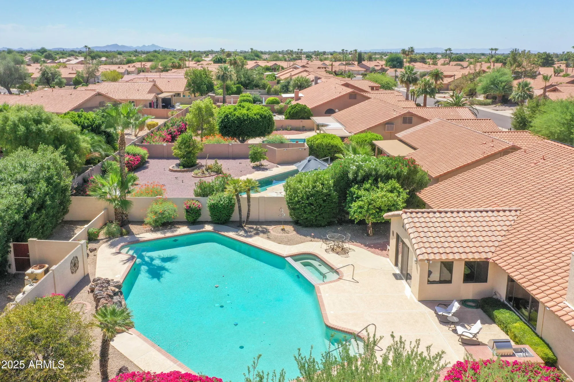 Property Slideshow image 5 of 43 | 20143 n 92nd ave, Peoria, AZ, 85382