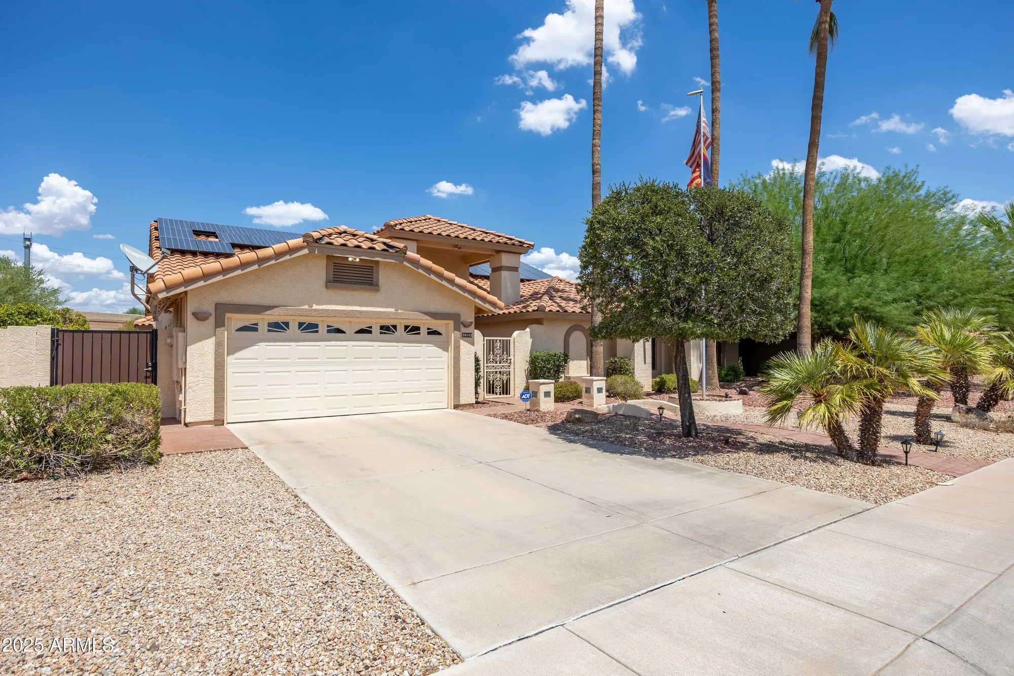 Property Slideshow image 9 of 43 | 20143 n 92nd ave, Peoria, AZ, 85382