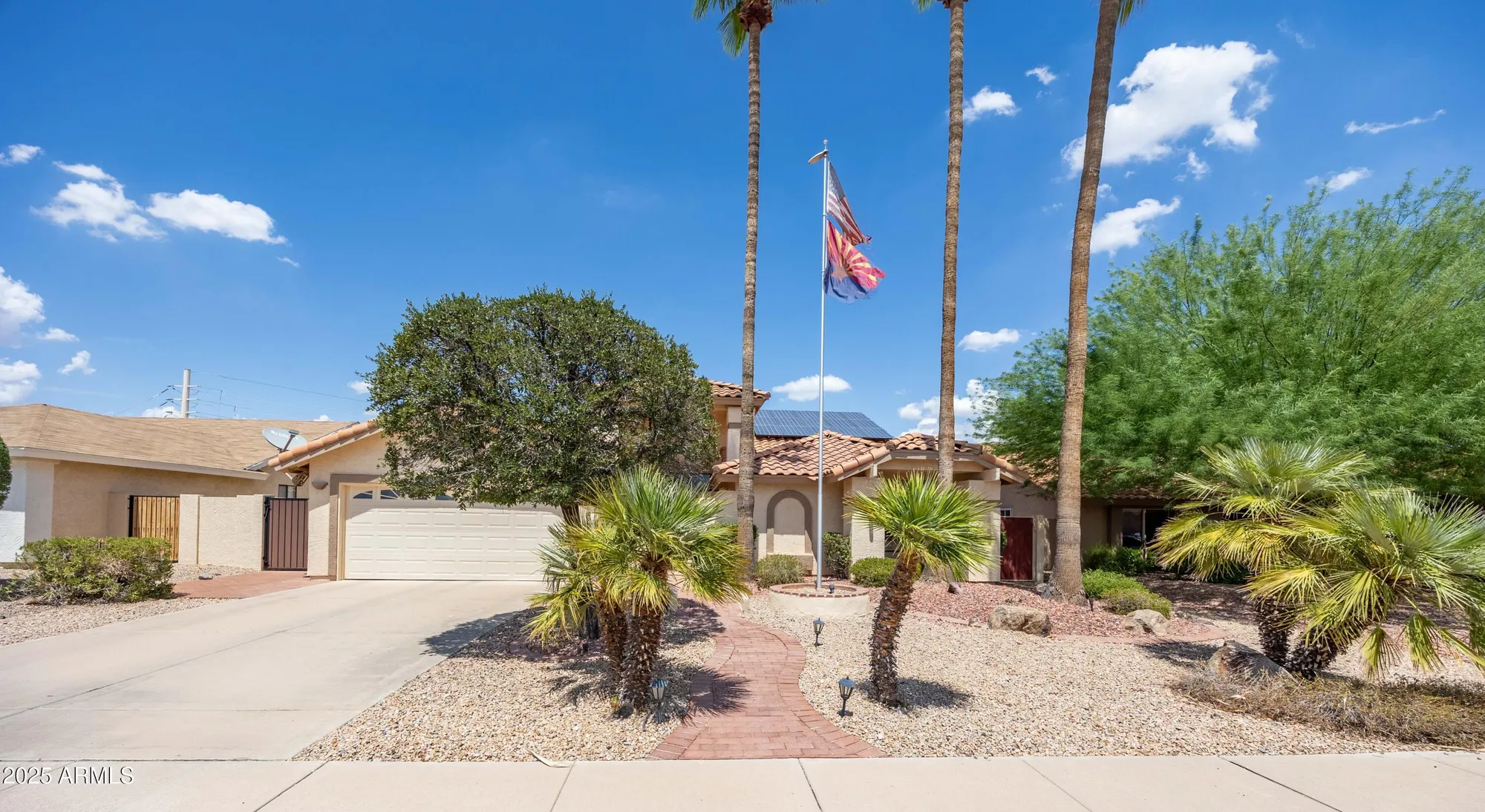 Property Slideshow image 10 of 43 | 20143 n 92nd ave, Peoria, AZ, 85382