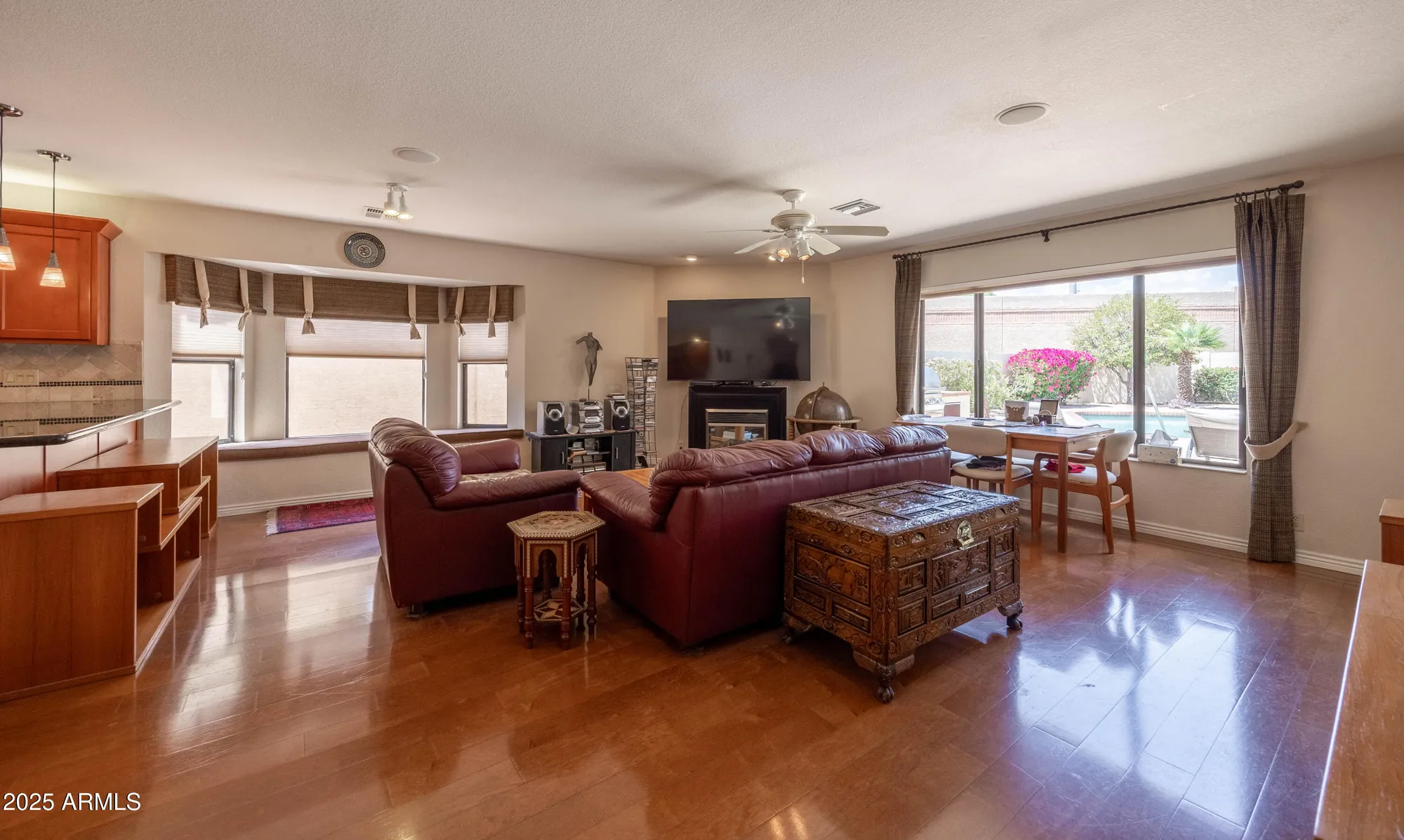 Property Slideshow image 21 of 43 | 20143 n 92nd ave, Peoria, AZ, 85382