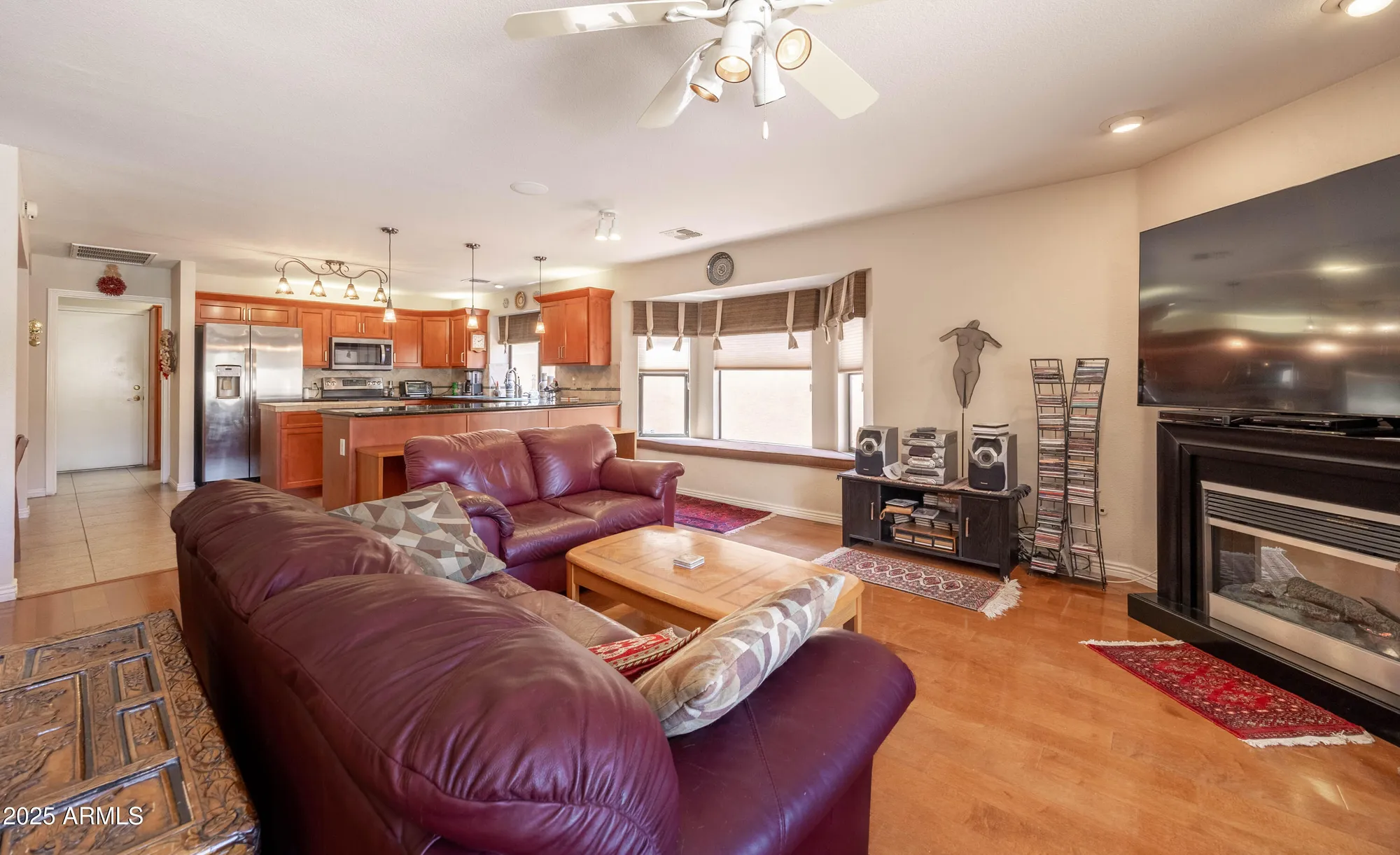 Property Slideshow image 23 of 43 | 20143 n 92nd ave, Peoria, AZ, 85382