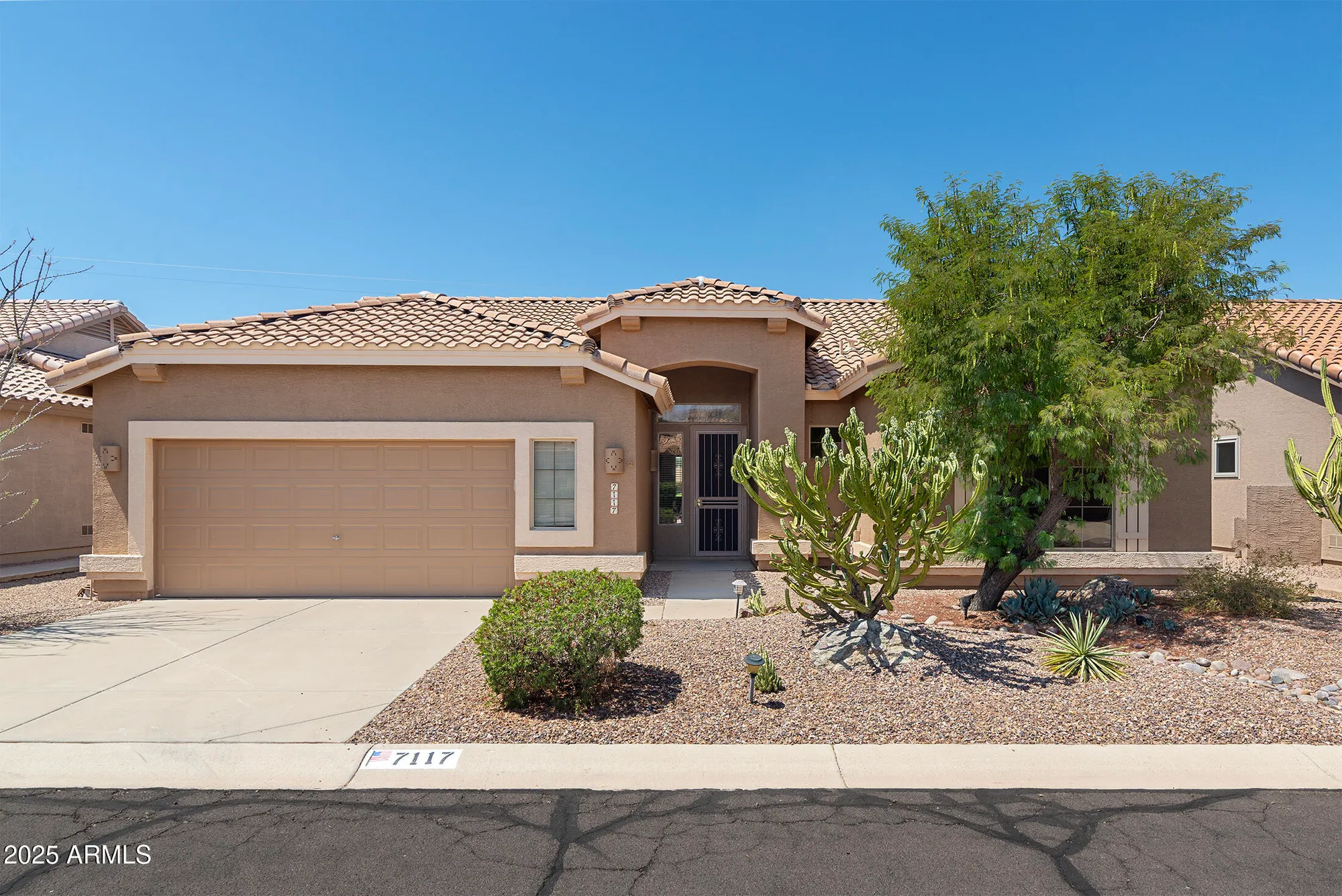 Property Slideshow image 1 of 35 | 7117 e mariola ct, Gold Canyon, AZ, 85118