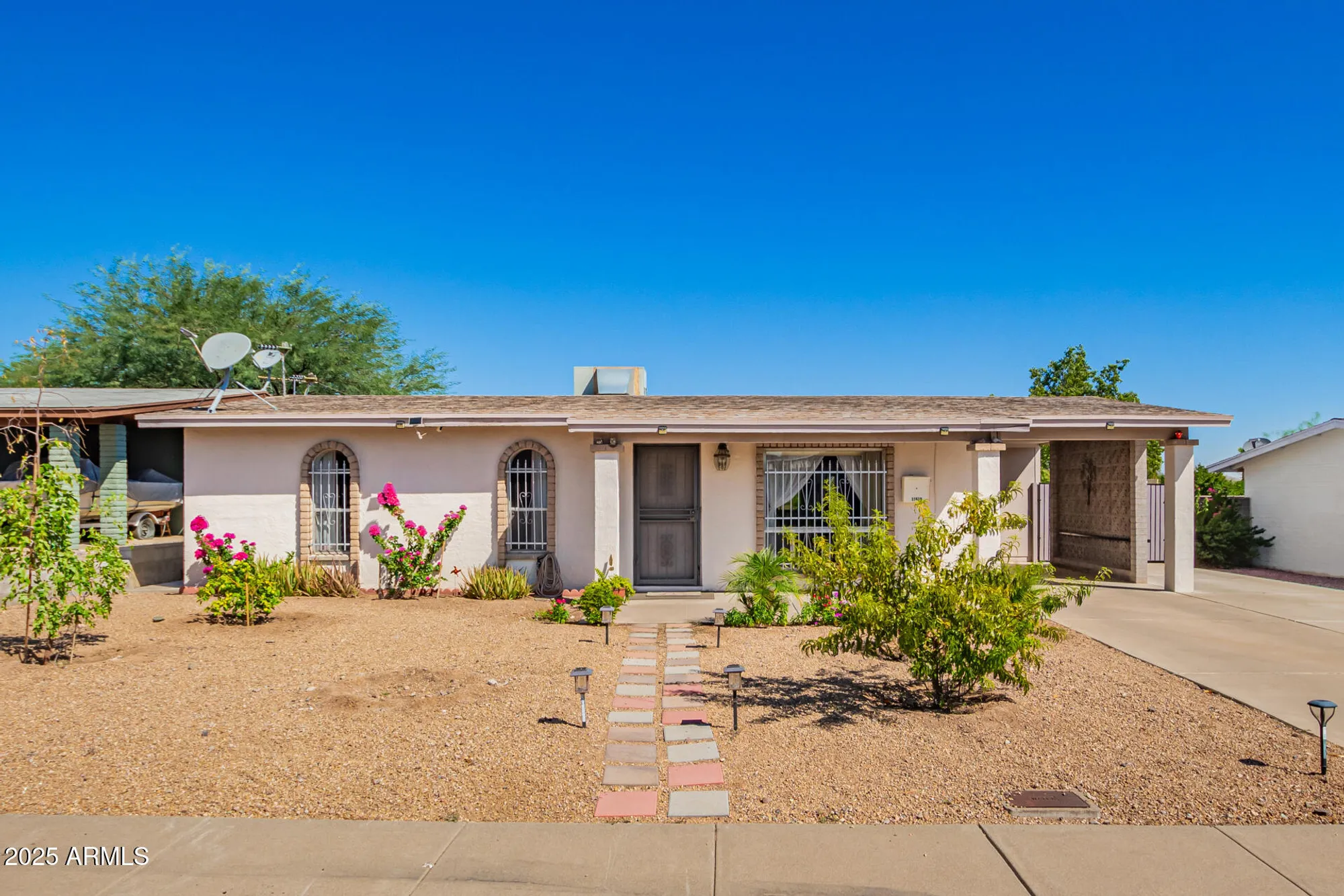 Property Slideshow image 1 of 31 | 15618 n 21st st, Phoenix, AZ, 85022