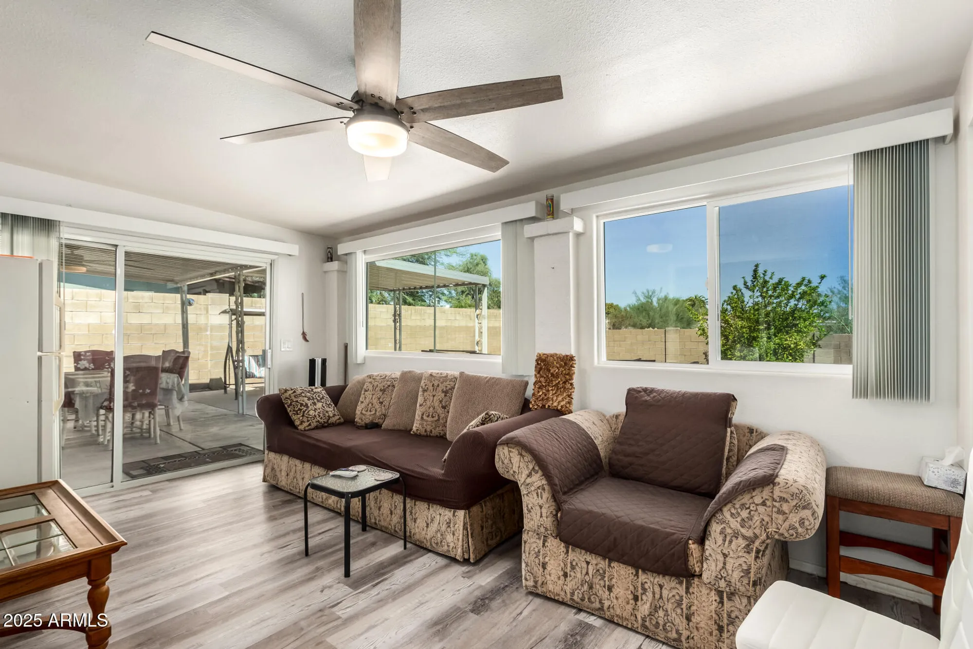 Property Slideshow image 24 of 31 | 15618 n 21st st, Phoenix, AZ, 85022