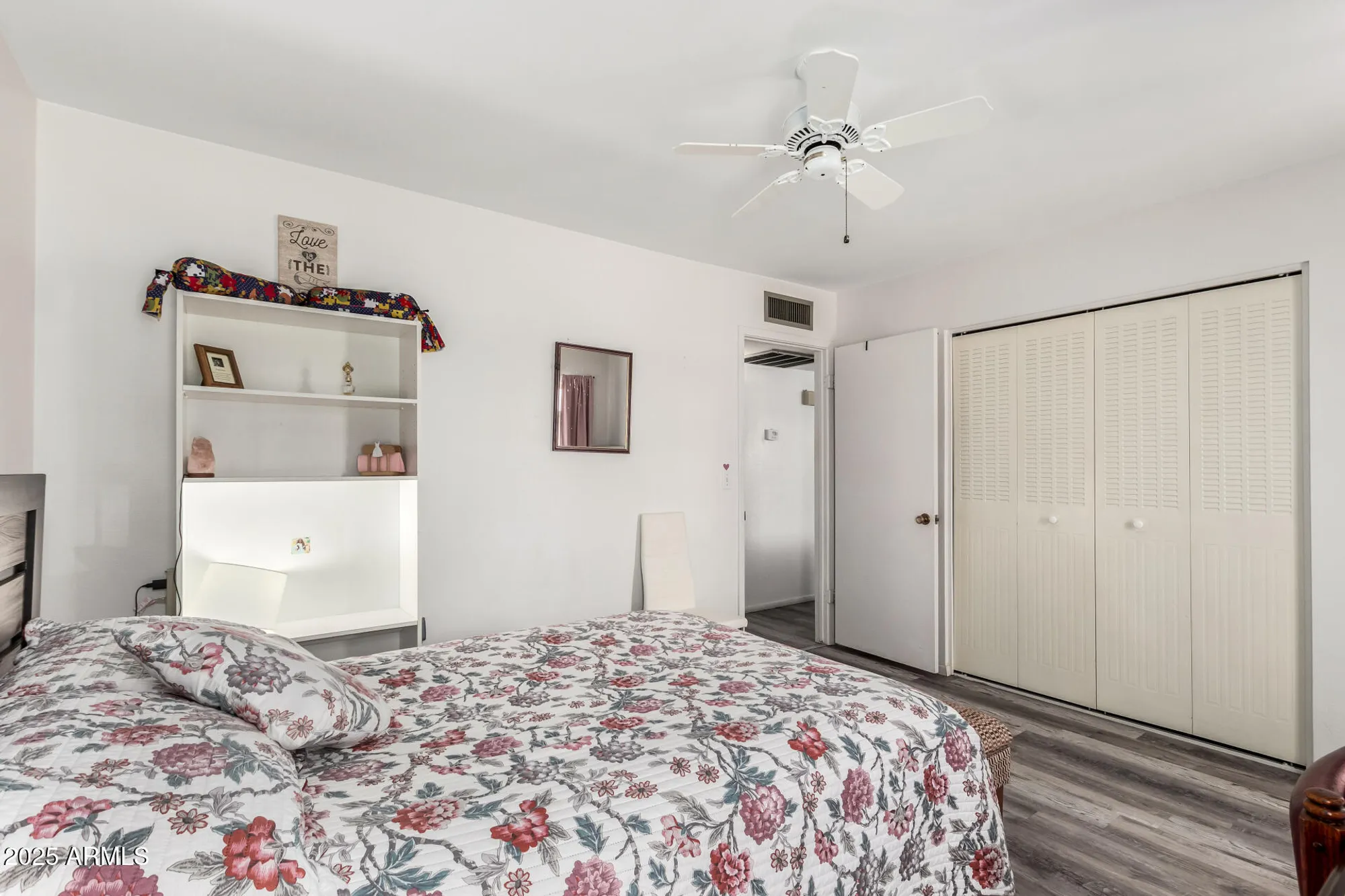 Property Slideshow image 16 of 31 | 15618 n 21st st, Phoenix, AZ, 85022