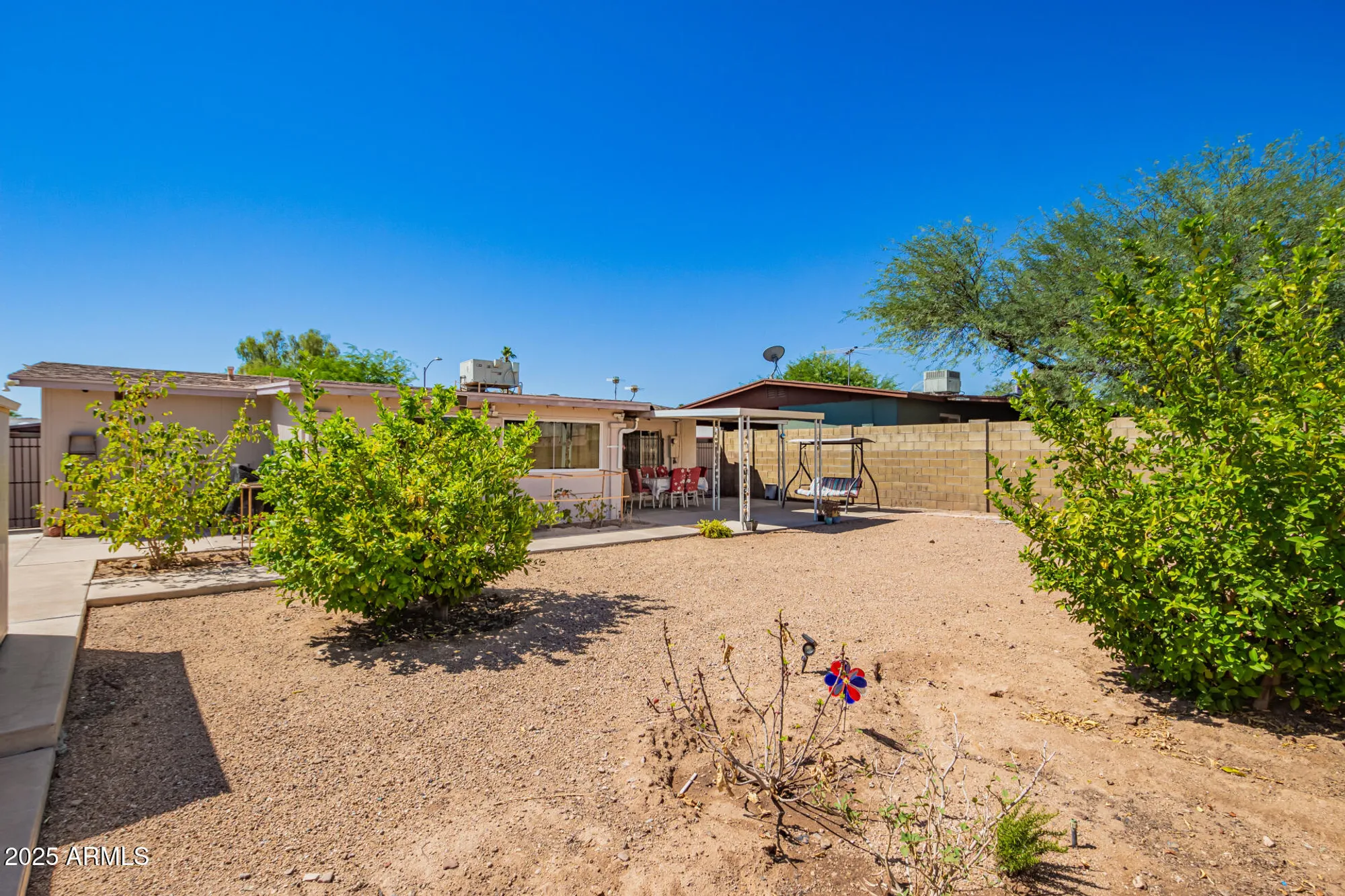 Property Slideshow image 29 of 31 | 15618 n 21st st, Phoenix, AZ, 85022