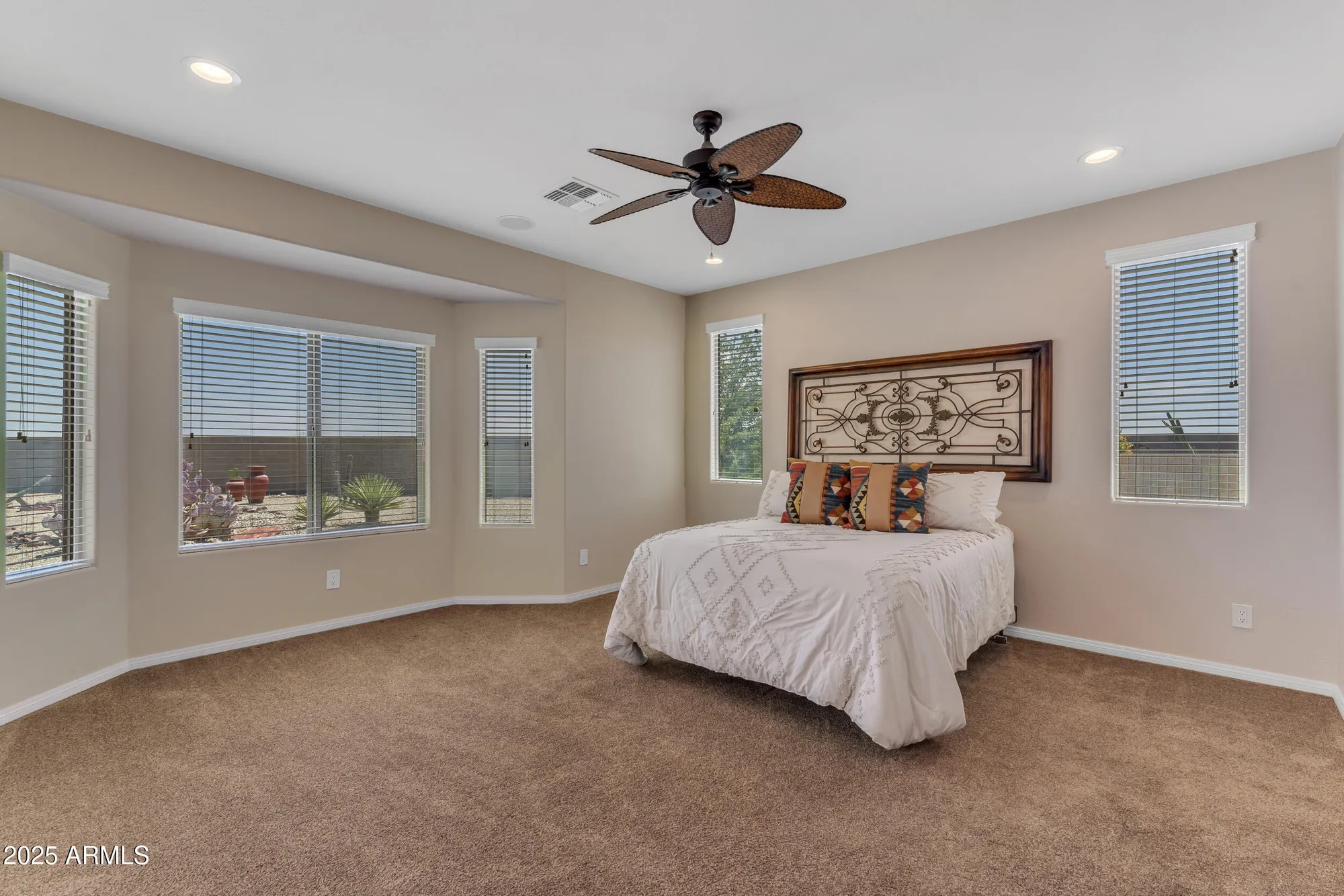 Property Slideshow image 18 of 65 | 17179 s 174th dr, Goodyear, AZ, 85338