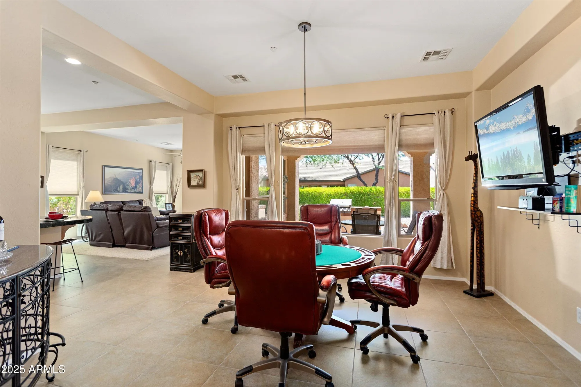 Property Slideshow image 10 of 54 | 12379 w hedge hog pl, Peoria, AZ, 85383