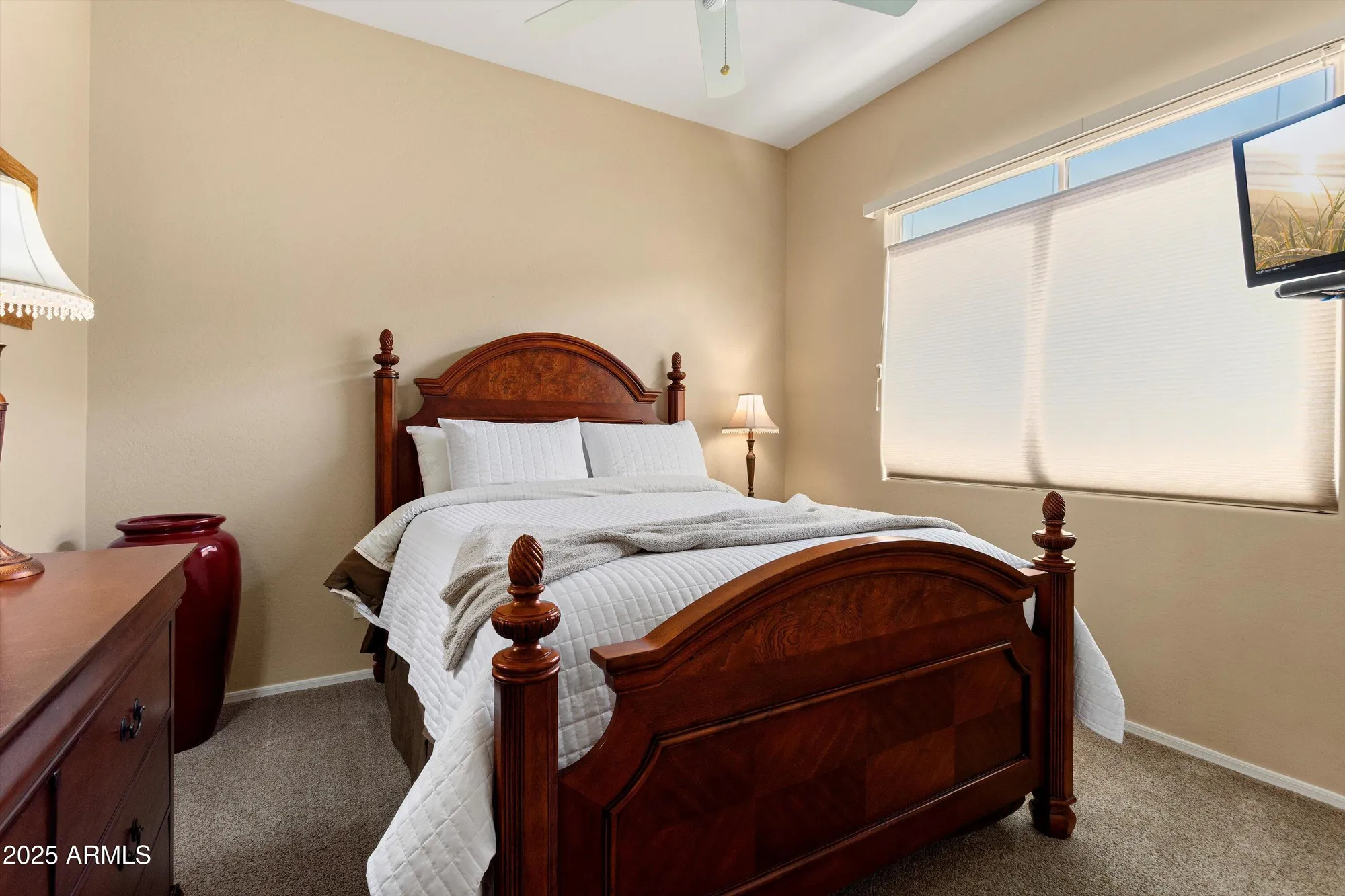 Property Slideshow image 17 of 54 | 12379 w hedge hog pl, Peoria, AZ, 85383