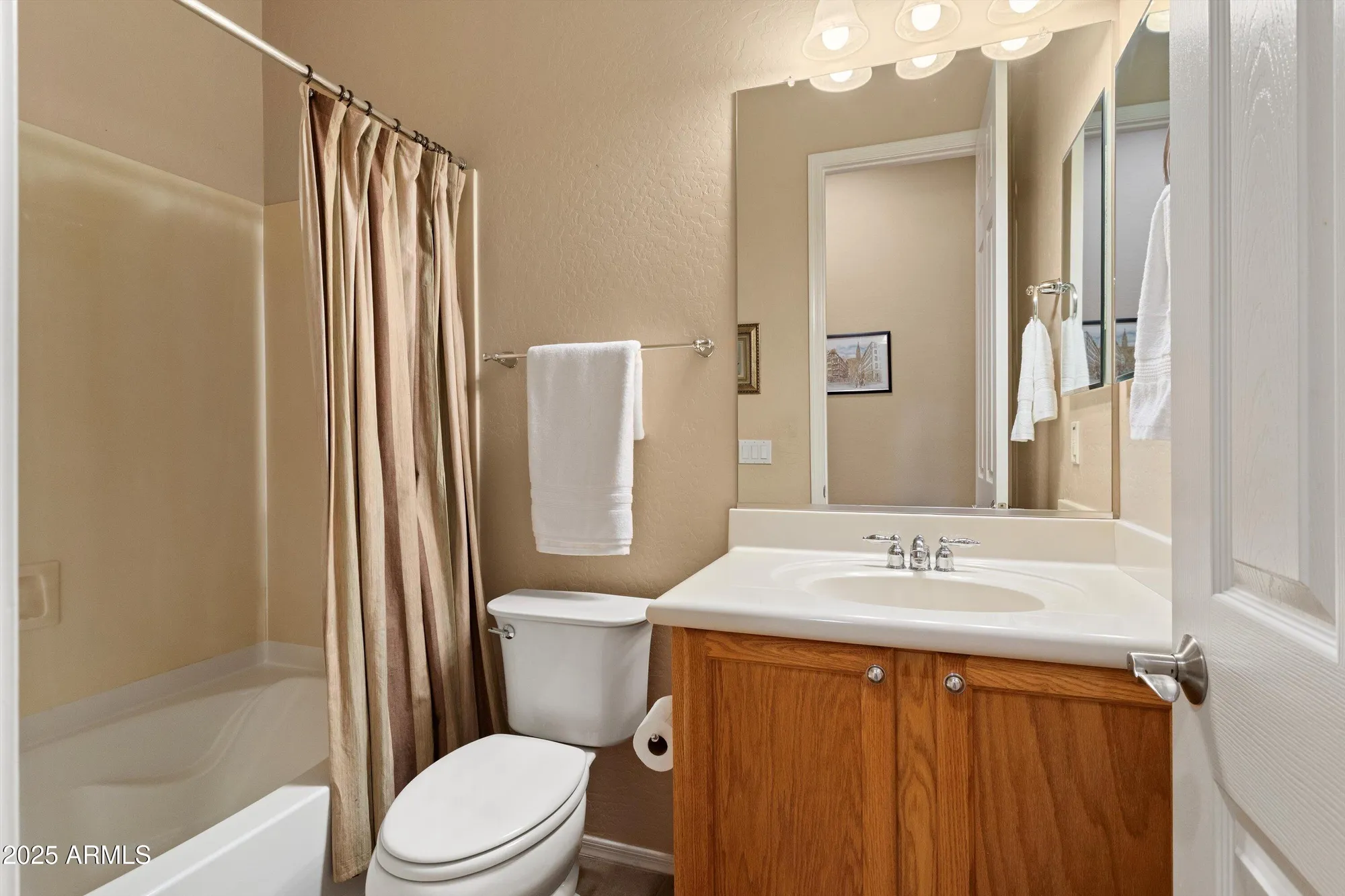 Property Slideshow image 19 of 54 | 12379 w hedge hog pl, Peoria, AZ, 85383