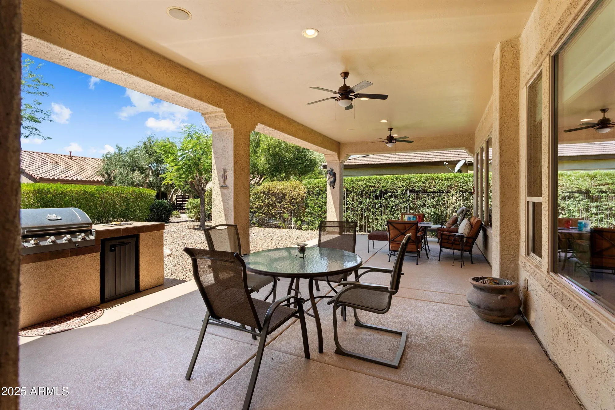 Property Slideshow image 22 of 54 | 12379 w hedge hog pl, Peoria, AZ, 85383